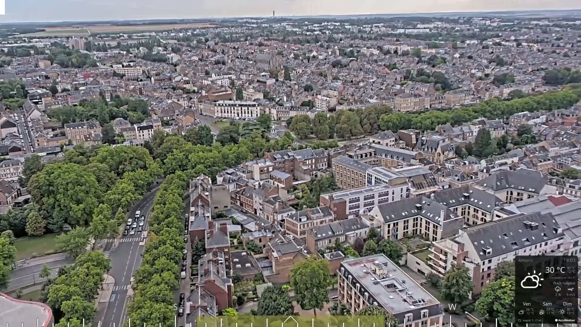 Amiens City Panaromic Skyline PTZ Live Cam - Amiens, Somme, Hauts-de-France, France