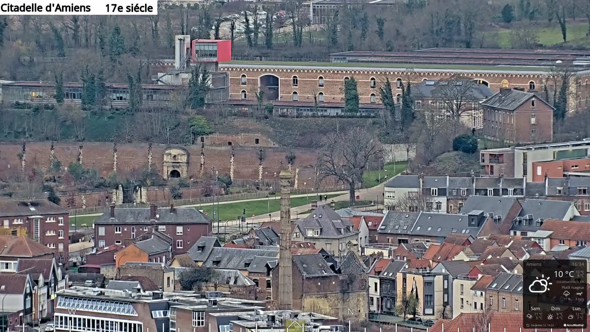 Amiens City Panaromic Skyline PTZ Live Cam - Amiens, Somme, Hauts-de-France, France