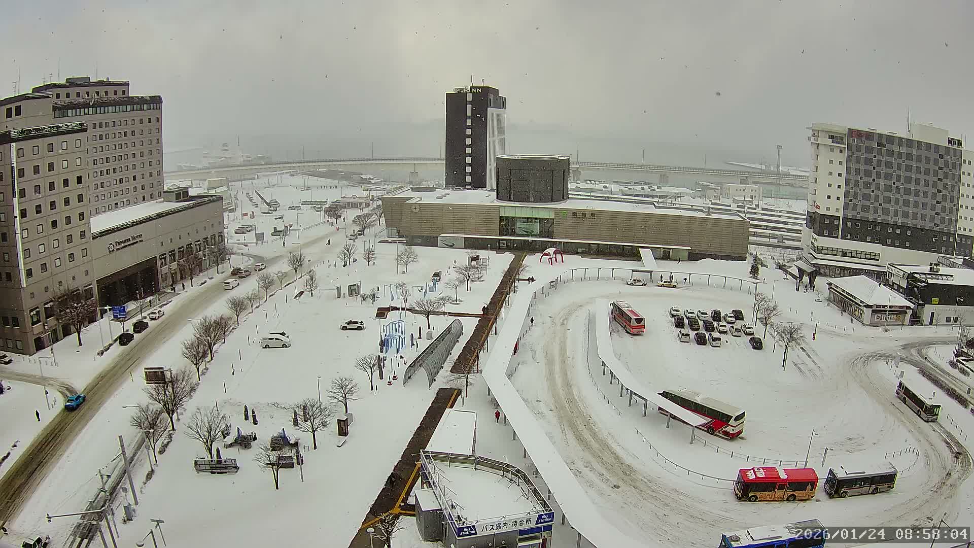 Hakodate, Hakodate Station Square &  Port Of Hakodate Bay ( 函館、函館駅前広場、函館湾 )Live Cam - Wakamatsucho, Hakodate, Oshima, Hokkaido, Japan
