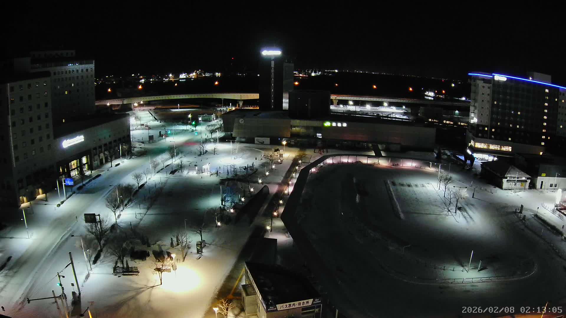 Hakodate, Hakodate Station Square &  Port Of Hakodate Bay ( 函館、函館駅前広場、函館湾 )Live Cam - Wakamatsucho, Hakodate, Oshima, Hokkaido, Japan
