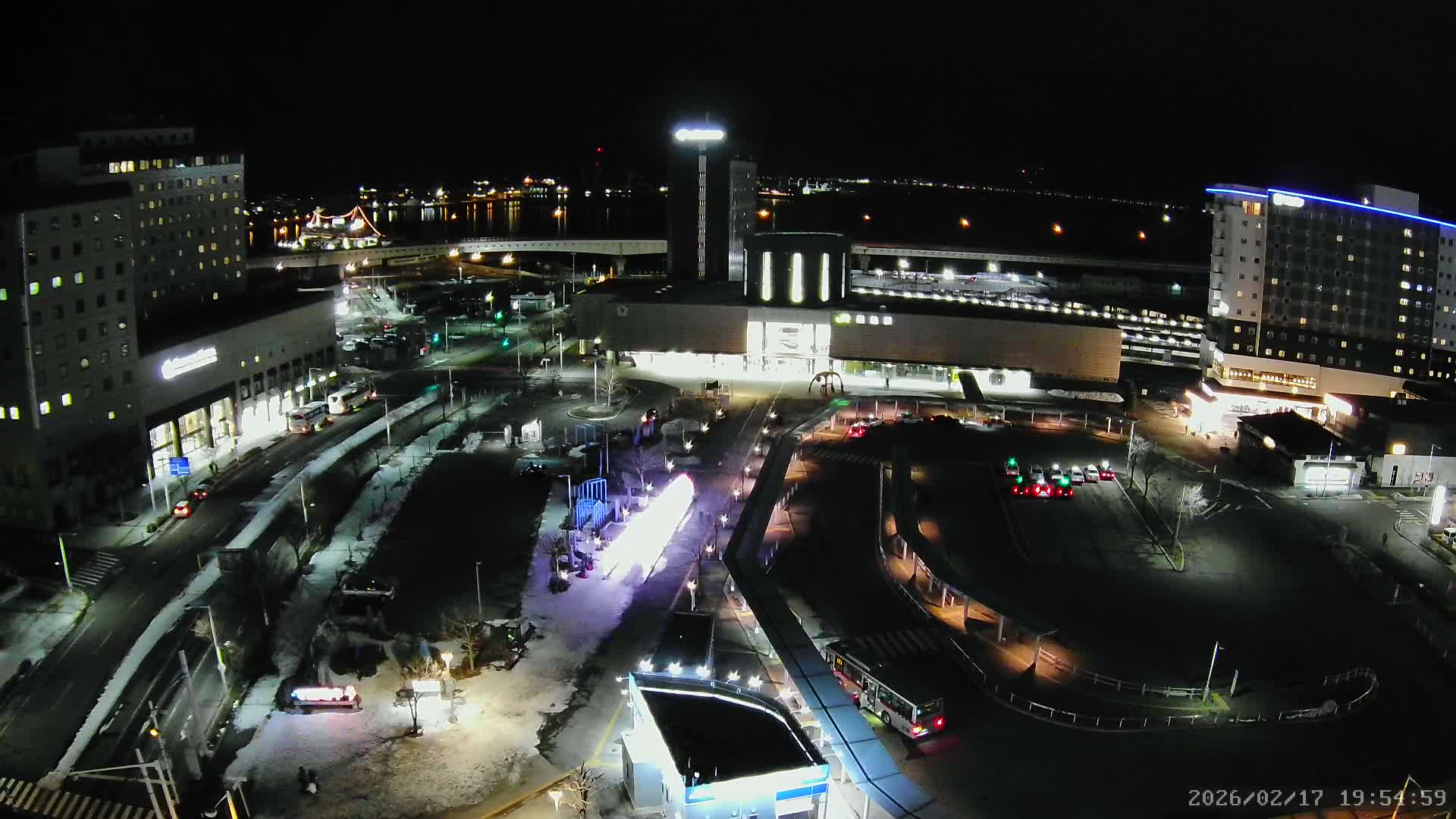 Hakodate, Hakodate Station Square &  Port Of Hakodate Bay ( 函館、函館駅前広場、函館湾 )Live Cam - Wakamatsucho, Hakodate, Oshima, Hokkaido, Japan