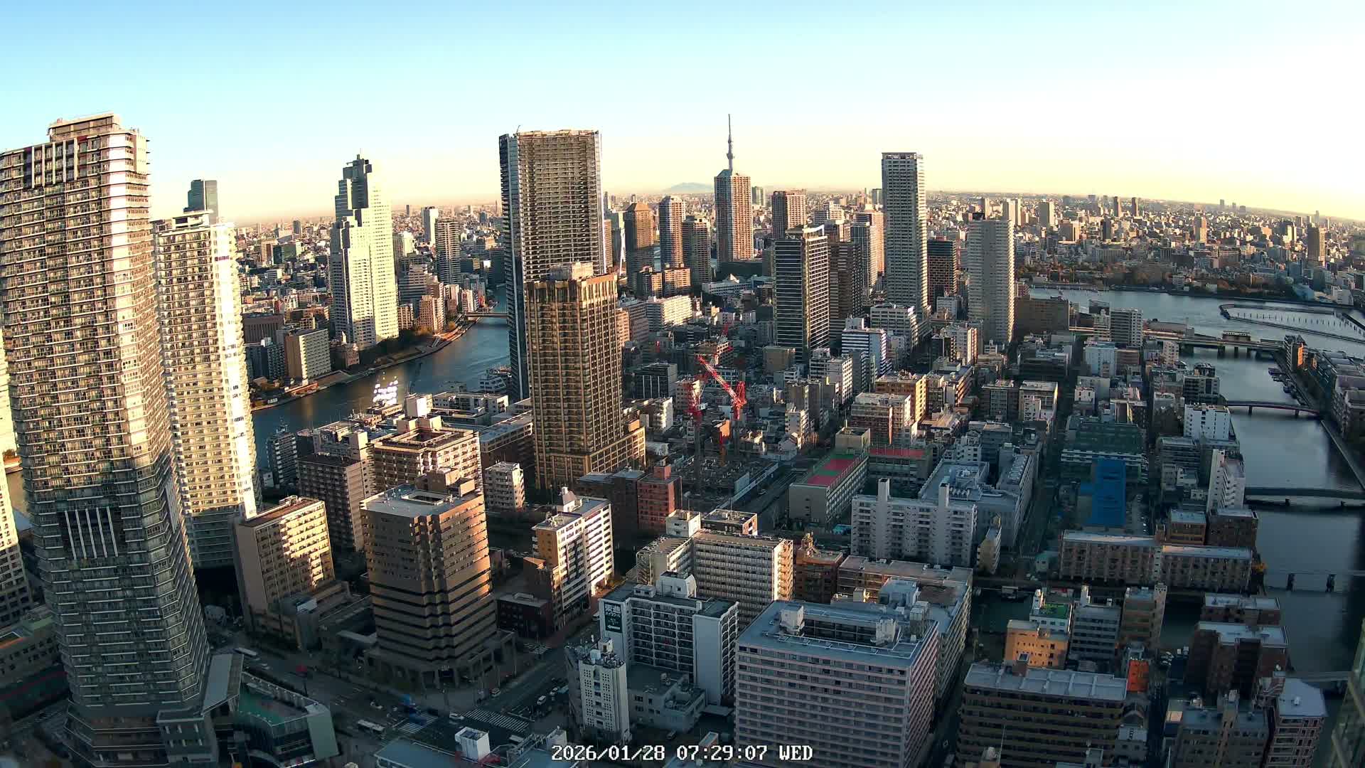 Tokyo, Kachidoki, Sumida River & Tokyo Downtown Skyline towards North View from Kachidoki ( 東京、勝どき、隅田川、北に向かう東京の下町のスカイライン 勝どきからの眺め )Live Cam - 4 Chome, Kachidoki, Chuo ku, Tokyo, Kantō, Honshu, Japan