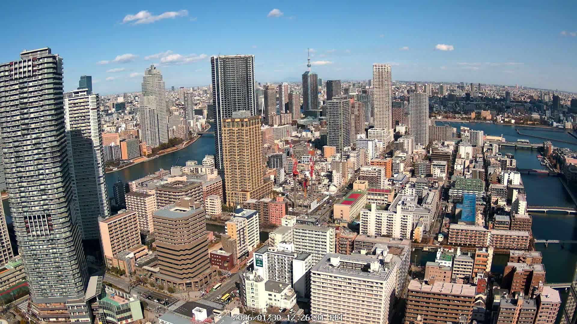 Tokyo, Kachidoki, Sumida River & Tokyo Downtown Skyline towards North View from Kachidoki ( 東京、勝どき、隅田川、北に向かう東京の下町のスカイライン 勝どきからの眺め )Live Cam - 4 Chome, Kachidoki, Chuo ku, Tokyo, Kantō, Honshu, Japan