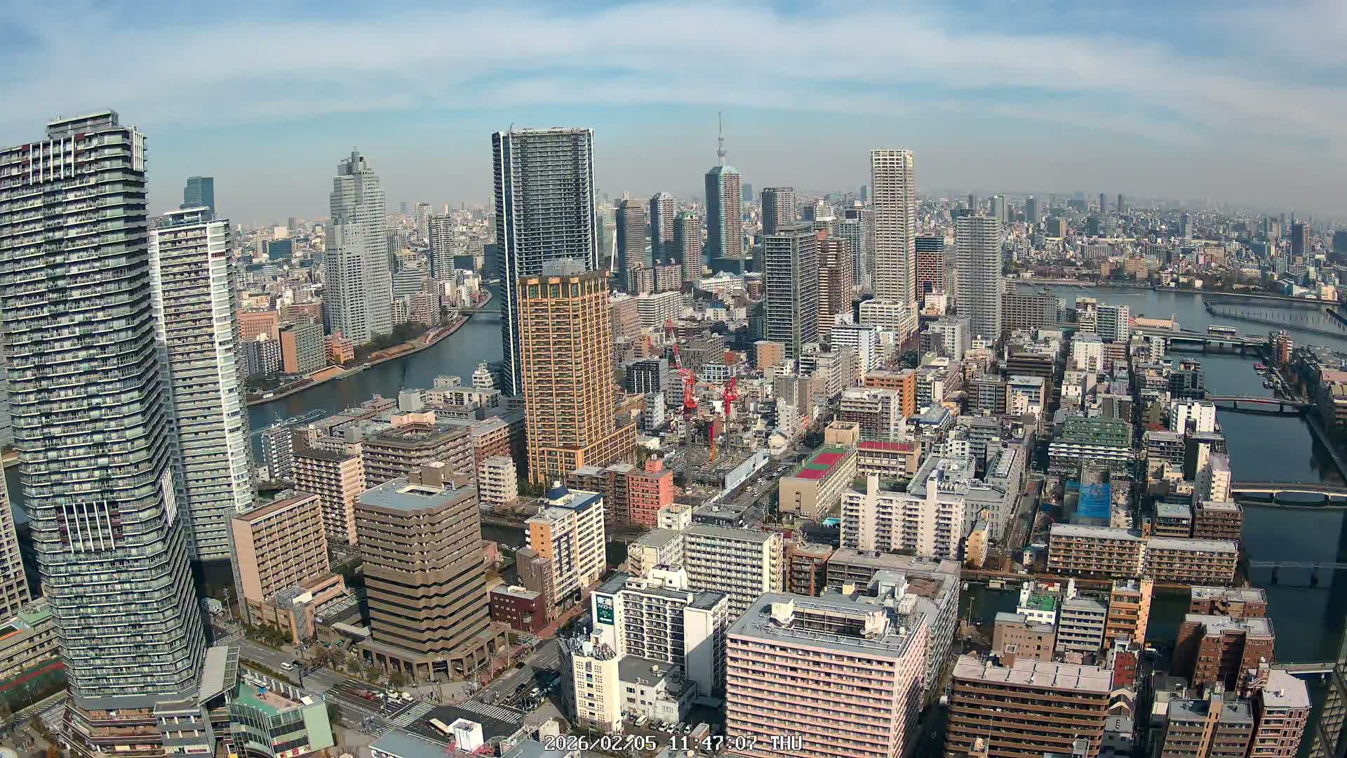 Tokyo, Kachidoki, Sumida River & Tokyo Downtown Skyline towards North View from Kachidoki ( 東京、勝どき、隅田川、北に向かう東京の下町のスカイライン 勝どきからの眺め )Live Cam - 4 Chome, Kachidoki, Chuo ku, Tokyo, Kantō, Honshu, Japan