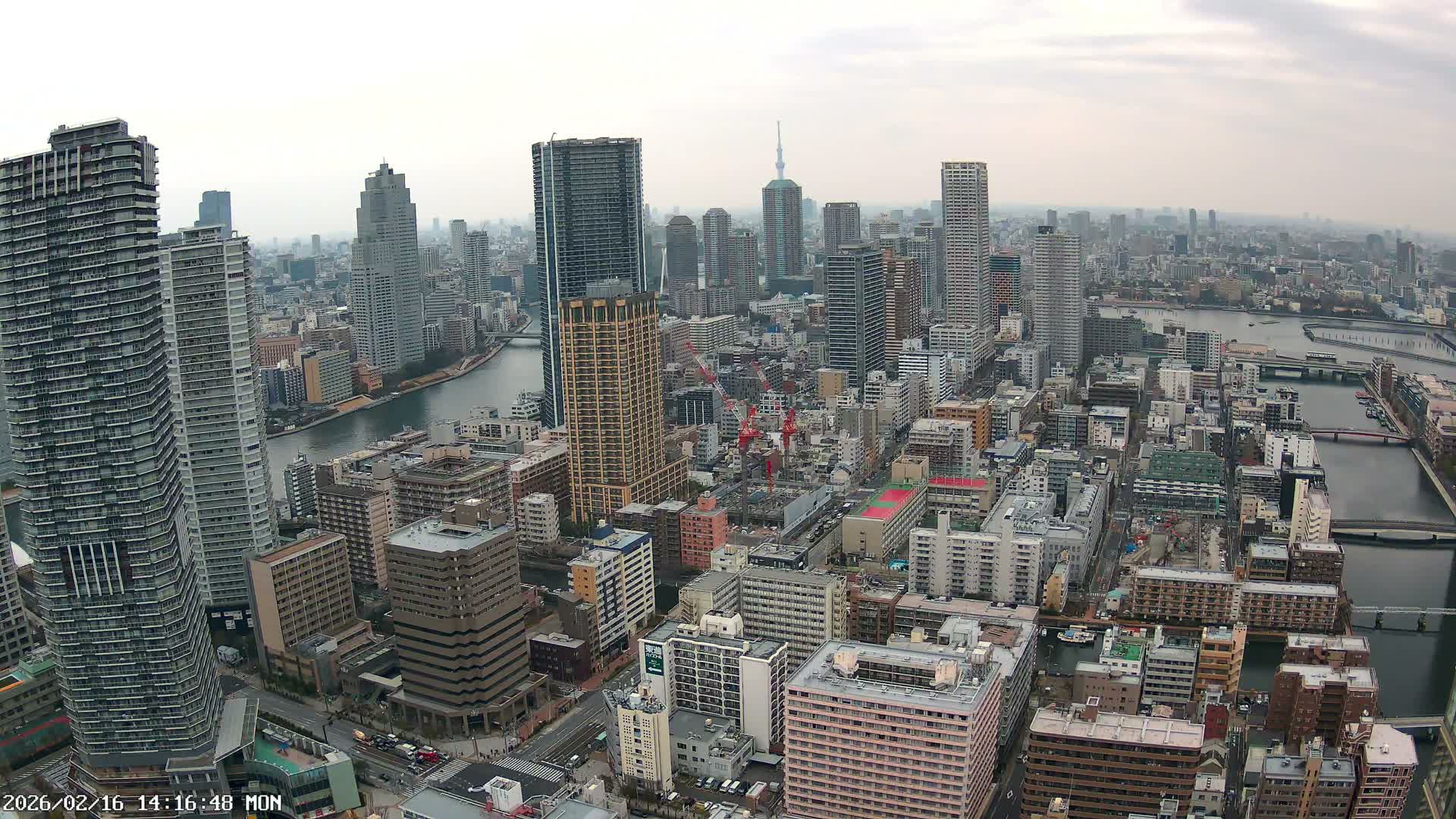 Tokyo, Kachidoki, Sumida River & Tokyo Downtown Skyline towards North View from Kachidoki ( 東京、勝どき、隅田川、北に向かう東京の下町のスカイライン 勝どきからの眺め )Live Cam - 4 Chome, Kachidoki, Chuo ku, Tokyo, Kantō, Honshu, Japan