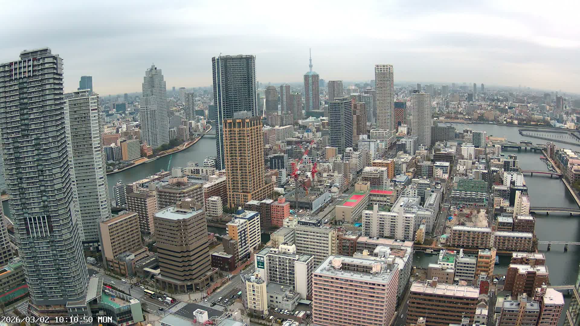 Tokyo, Kachidoki, Sumida River & Tokyo Downtown Skyline towards North View from Kachidoki ( 東京、勝どき、隅田川、北に向かう東京の下町のスカイライン 勝どきからの眺め )Live Cam - 4 Chome, Kachidoki, Chuo ku, Tokyo, Kantō, Honshu, Japan