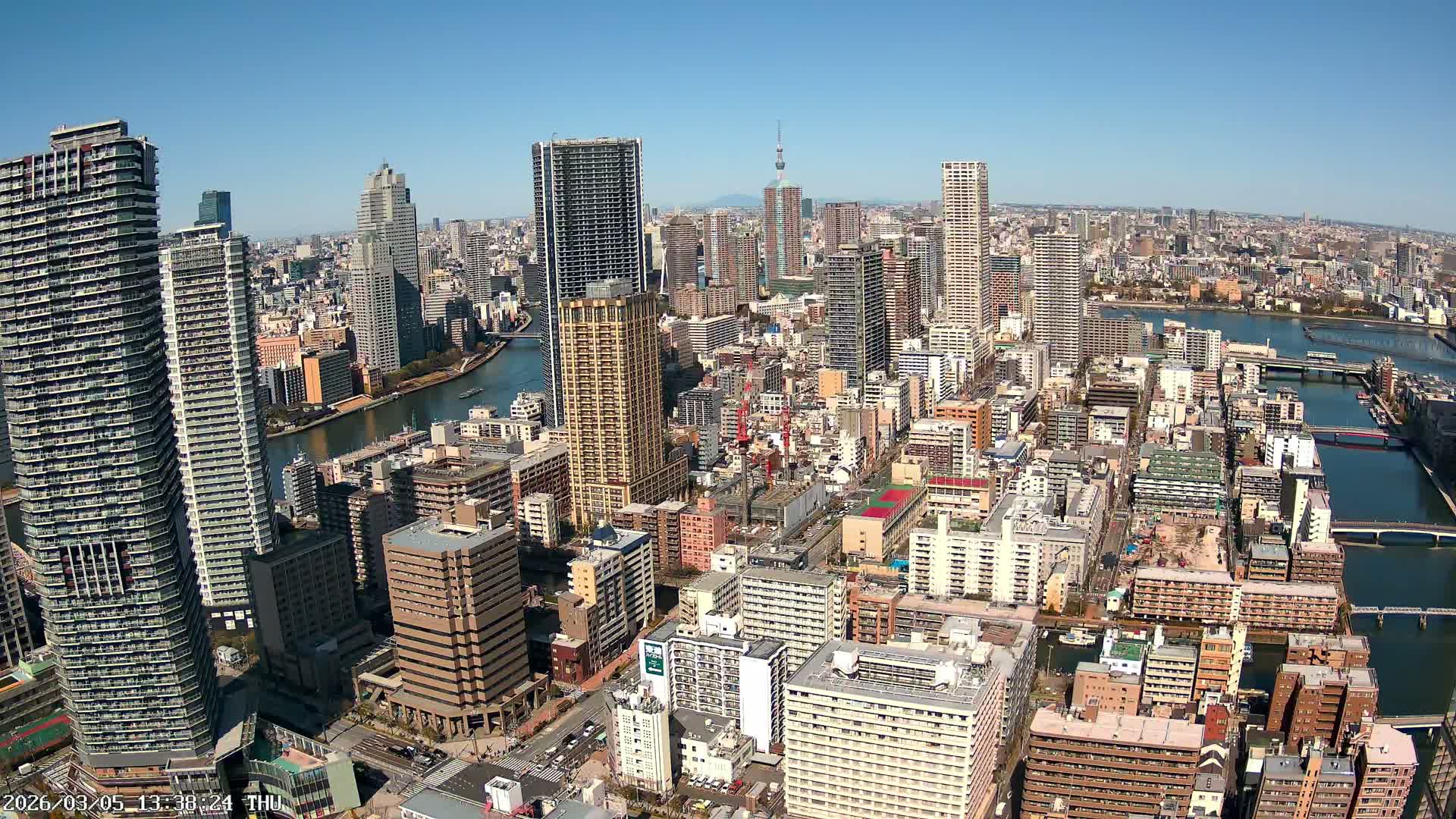 Tokyo, Kachidoki, Sumida River & Tokyo Downtown Skyline towards North View from Kachidoki ( 東京、勝どき、隅田川、北に向かう東京の下町のスカイライン 勝どきからの眺め )Live Cam - 4 Chome, Kachidoki, Chuo ku, Tokyo, Kantō, Honshu, Japan