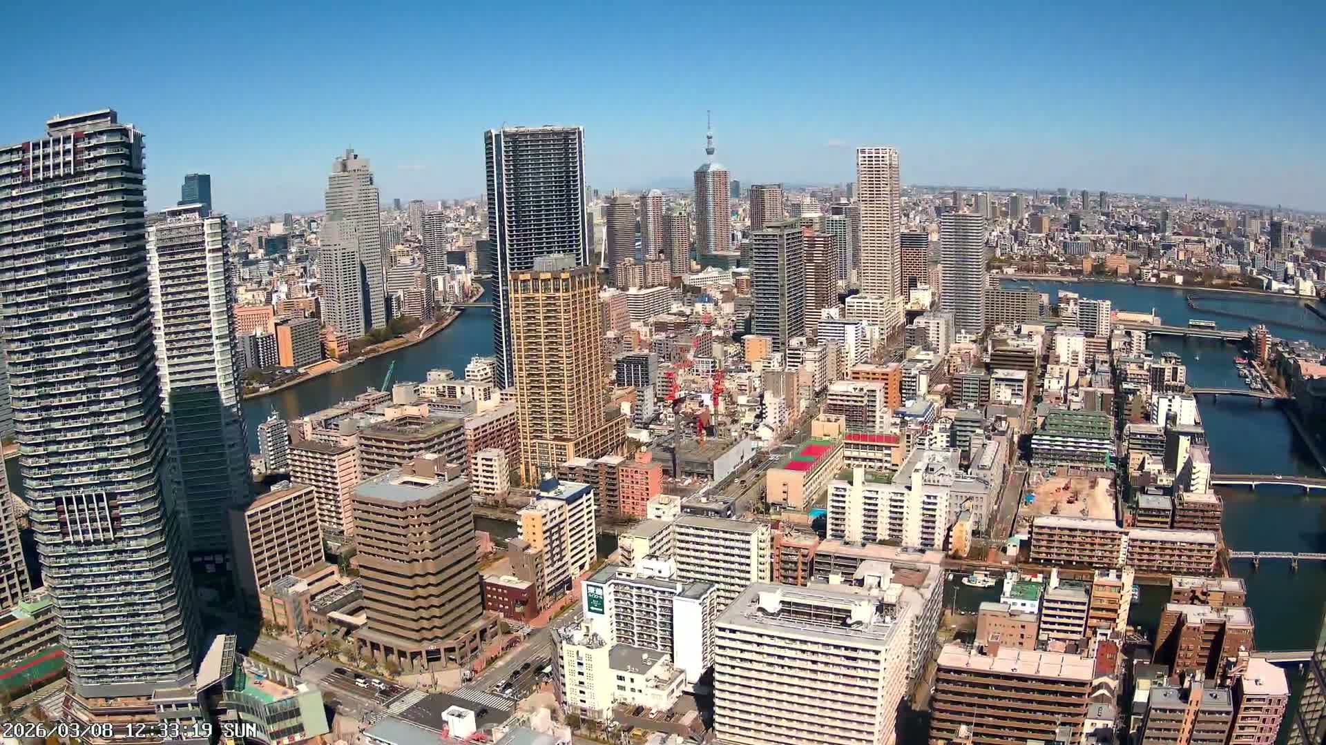 Tokyo, Kachidoki, Sumida River & Tokyo Downtown Skyline towards North View from Kachidoki ( 東京、勝どき、隅田川、北に向かう東京の下町のスカイライン 勝どきからの眺め )Live Cam - 4 Chome, Kachidoki, Chuo ku, Tokyo, Kantō, Honshu, Japan