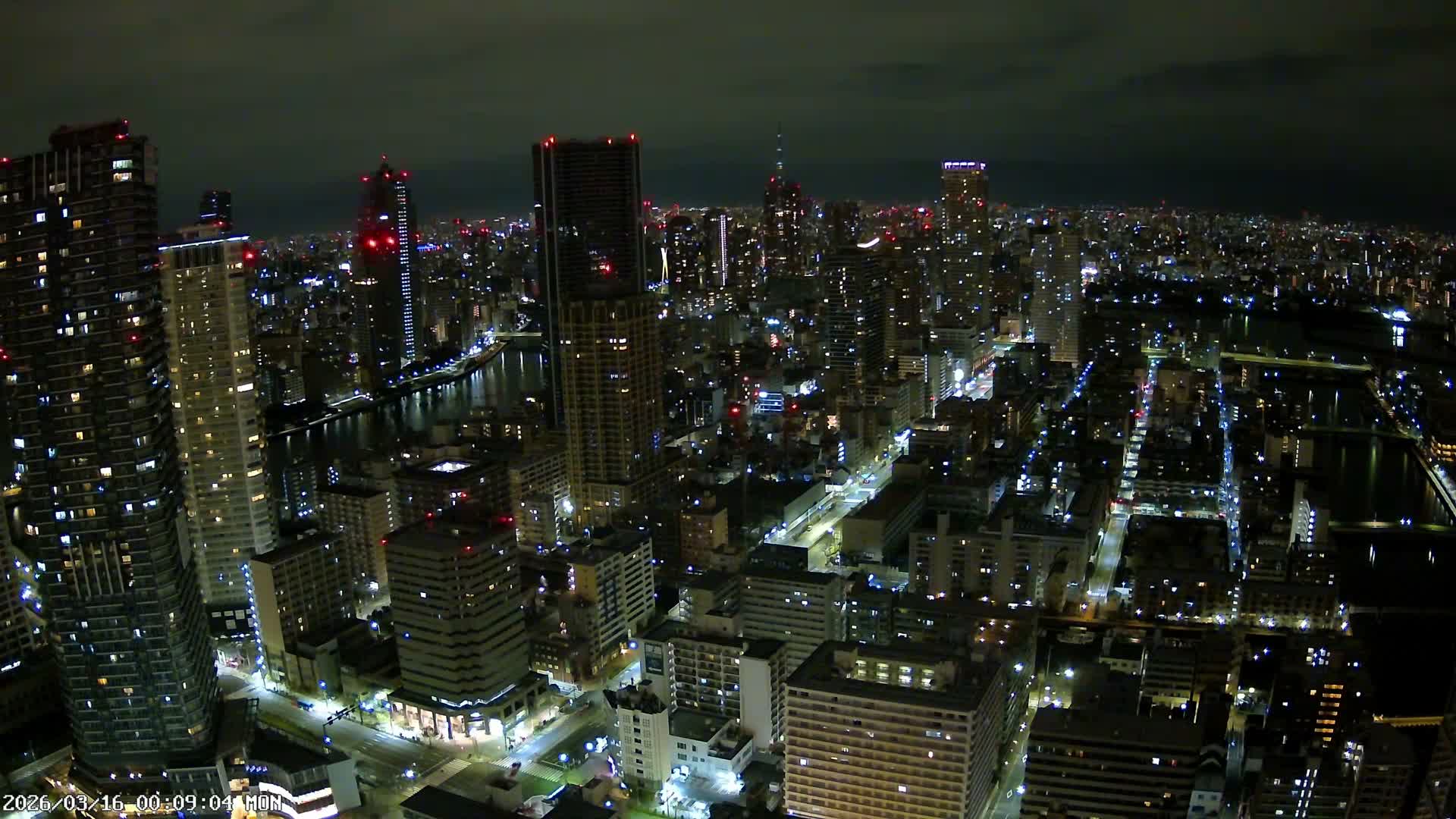 Tokyo, Kachidoki, Sumida River & Tokyo Downtown Skyline towards North View from Kachidoki ( 東京、勝どき、隅田川、北に向かう東京の下町のスカイライン 勝どきからの眺め )Live Cam - 4 Chome, Kachidoki, Chuo ku, Tokyo, Kantō, Honshu, Japan