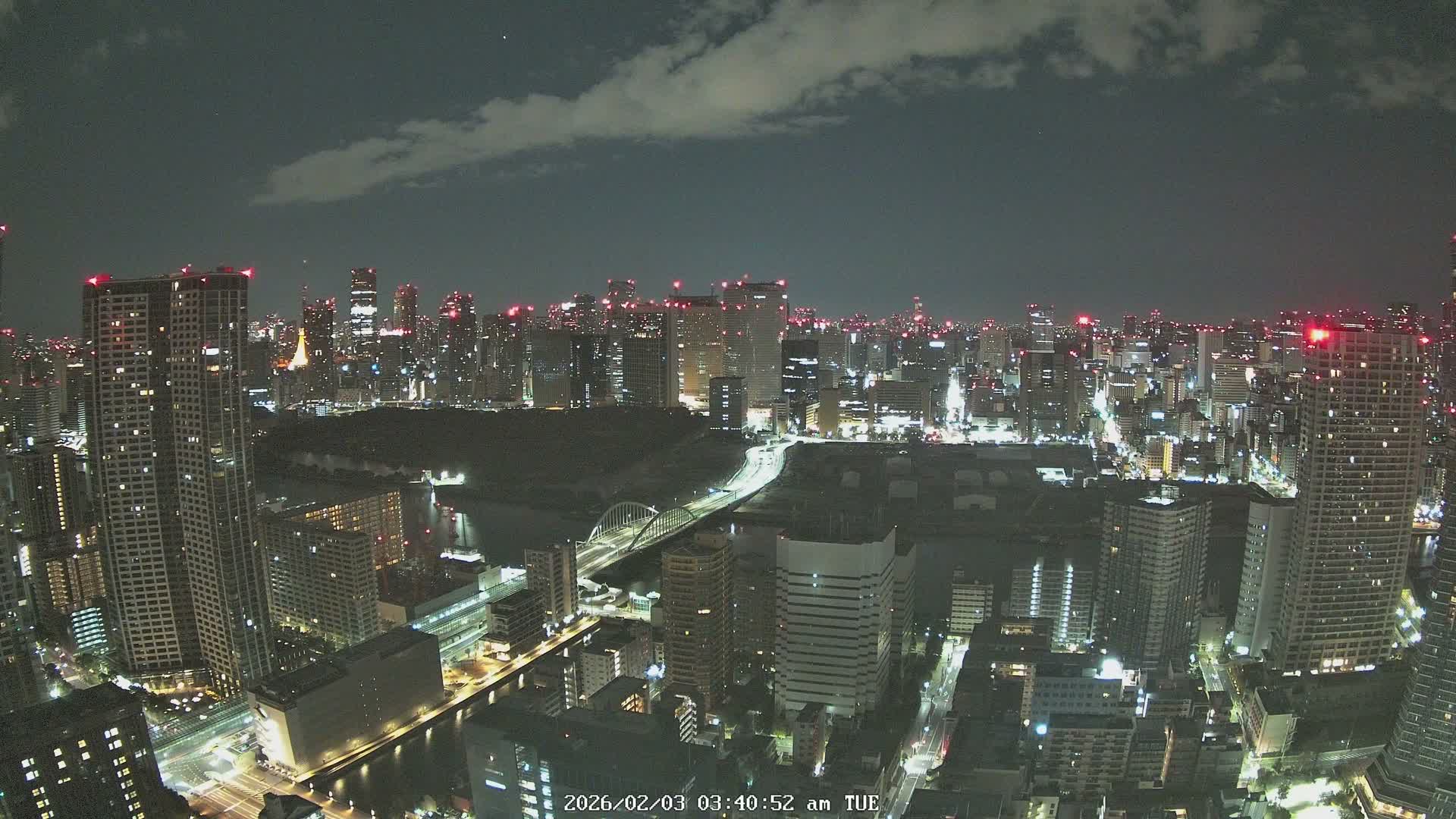 Tokyo, Tokyo Tower / Hama-rikyu Gardens & Minato Skyline View from Kachidoki ( 東京、東京タワー/浜離宮恩賜庭園と勝どきからの港スカイラインの眺め ) Live Cam- 5 Chome, Kachidoki, Chuo ku, Tokyo, Kantō, Honshu, Japan
