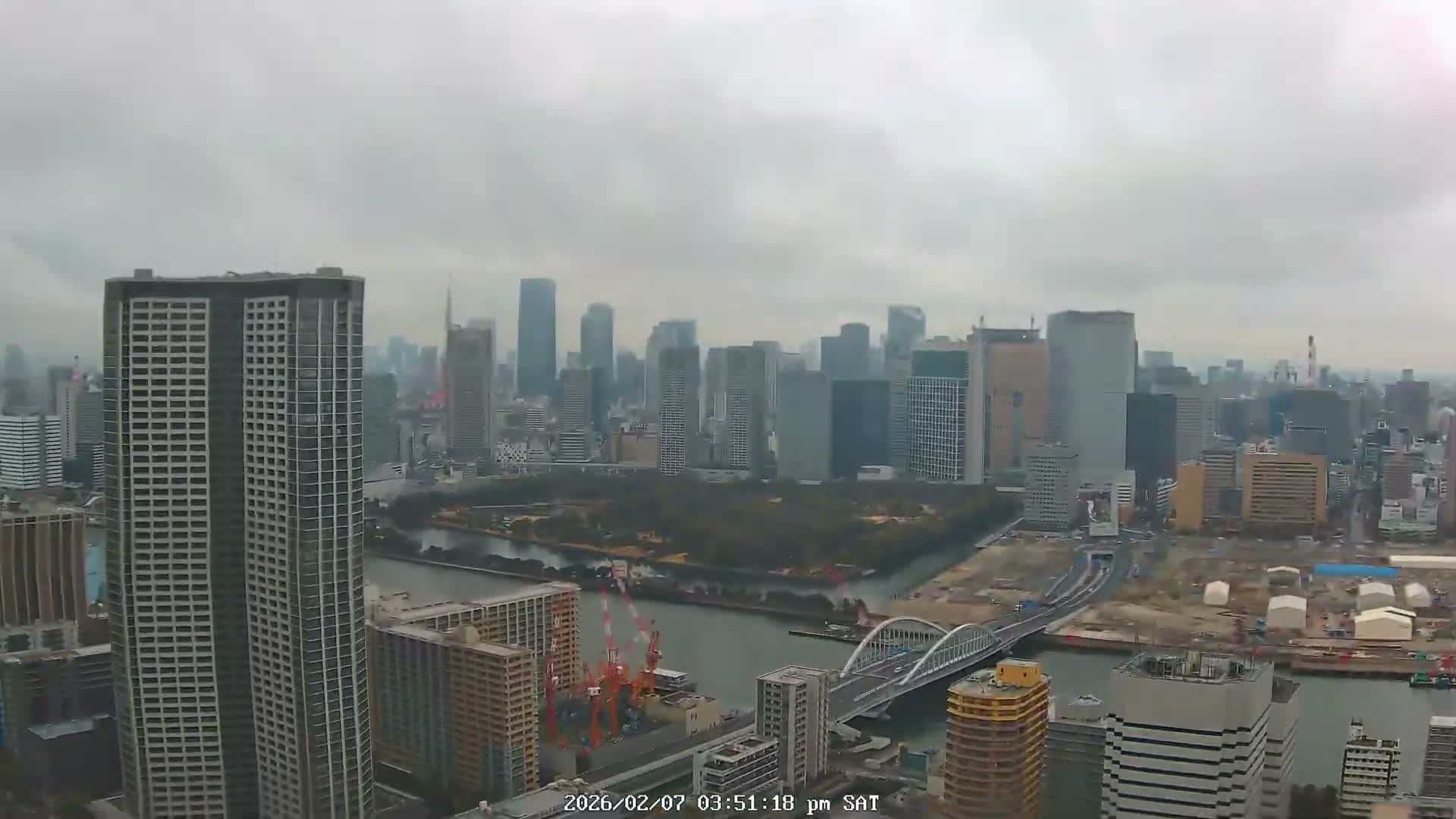 Tokyo, Tokyo Tower / Hama-rikyu Gardens & Minato Skyline View from Kachidoki ( 東京、東京タワー/浜離宮恩賜庭園と勝どきからの港スカイラインの眺め ) Live Cam- 5 Chome, Kachidoki, Chuo ku, Tokyo, Kantō, Honshu, Japan