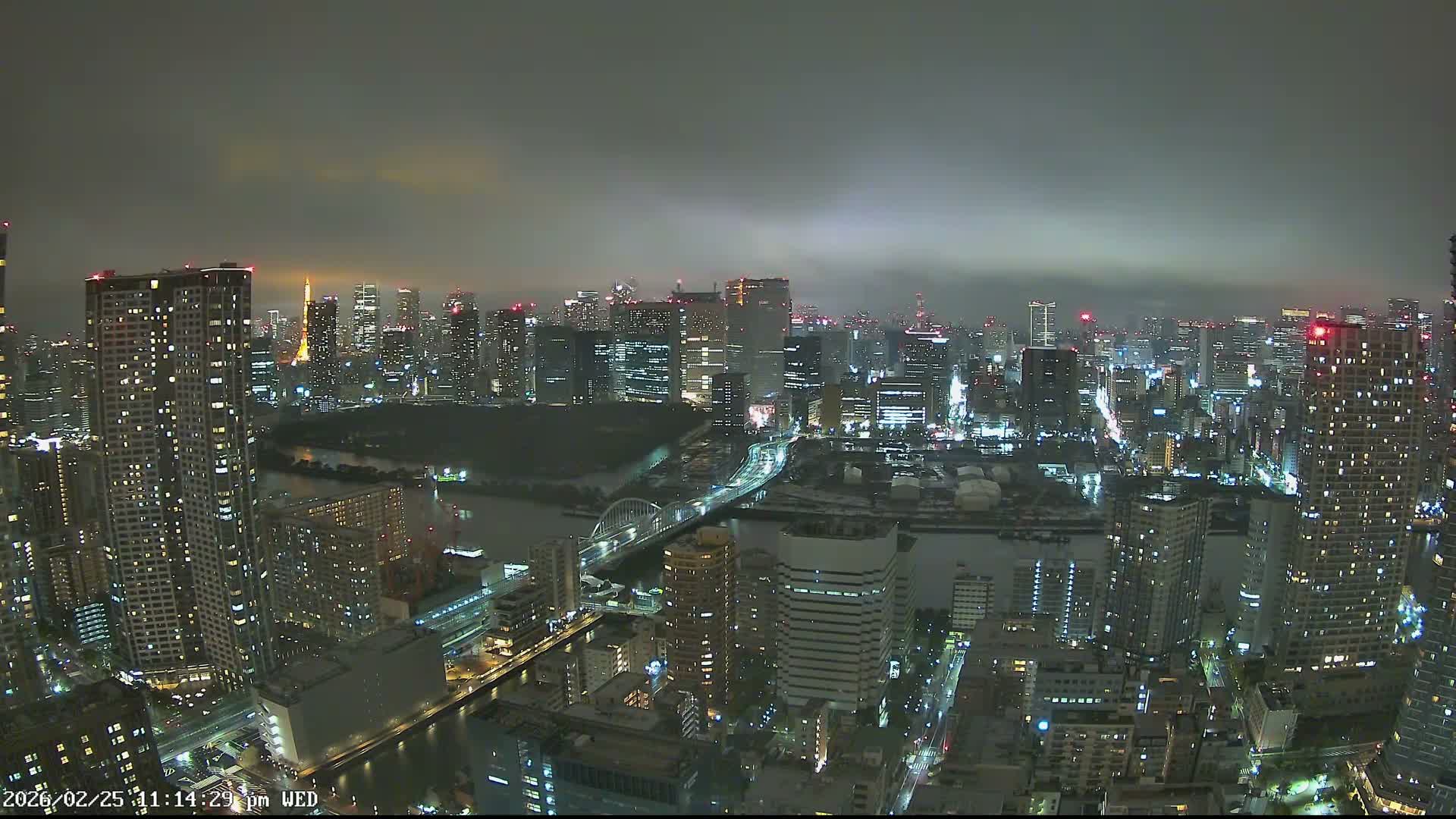 Tokyo, Tokyo Tower / Hama-rikyu Gardens & Minato Skyline View from Kachidoki ( 東京、東京タワー/浜離宮恩賜庭園と勝どきからの港スカイラインの眺め ) Live Cam- 5 Chome, Kachidoki, Chuo ku, Tokyo, Kantō, Honshu, Japan