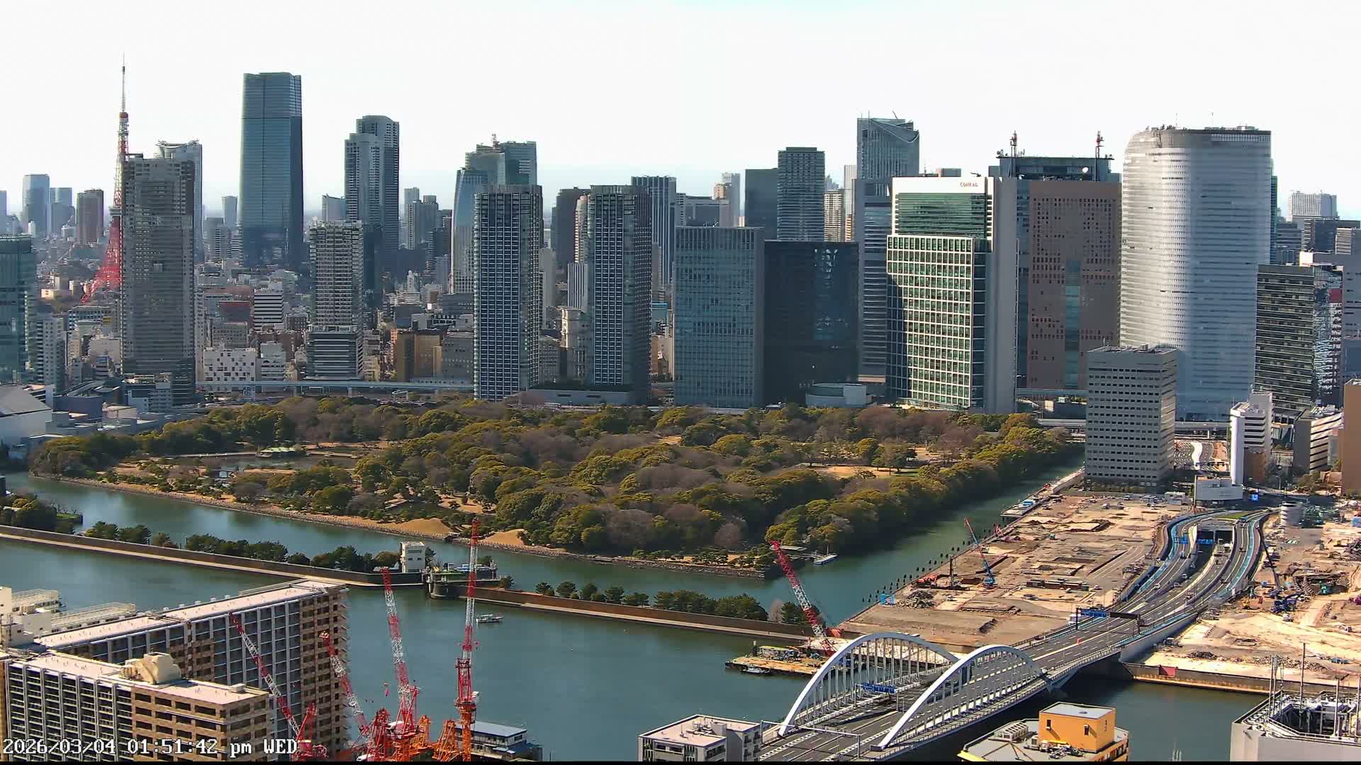 Tokyo, Tokyo Tower / Hama-rikyu Gardens & Minato Skyline View from Kachidoki ( 東京、東京タワー/浜離宮恩賜庭園と勝どきからの港スカイラインの眺め ) Live Cam- 5 Chome, Kachidoki, Chuo ku, Tokyo, Kantō, Honshu, Japan
