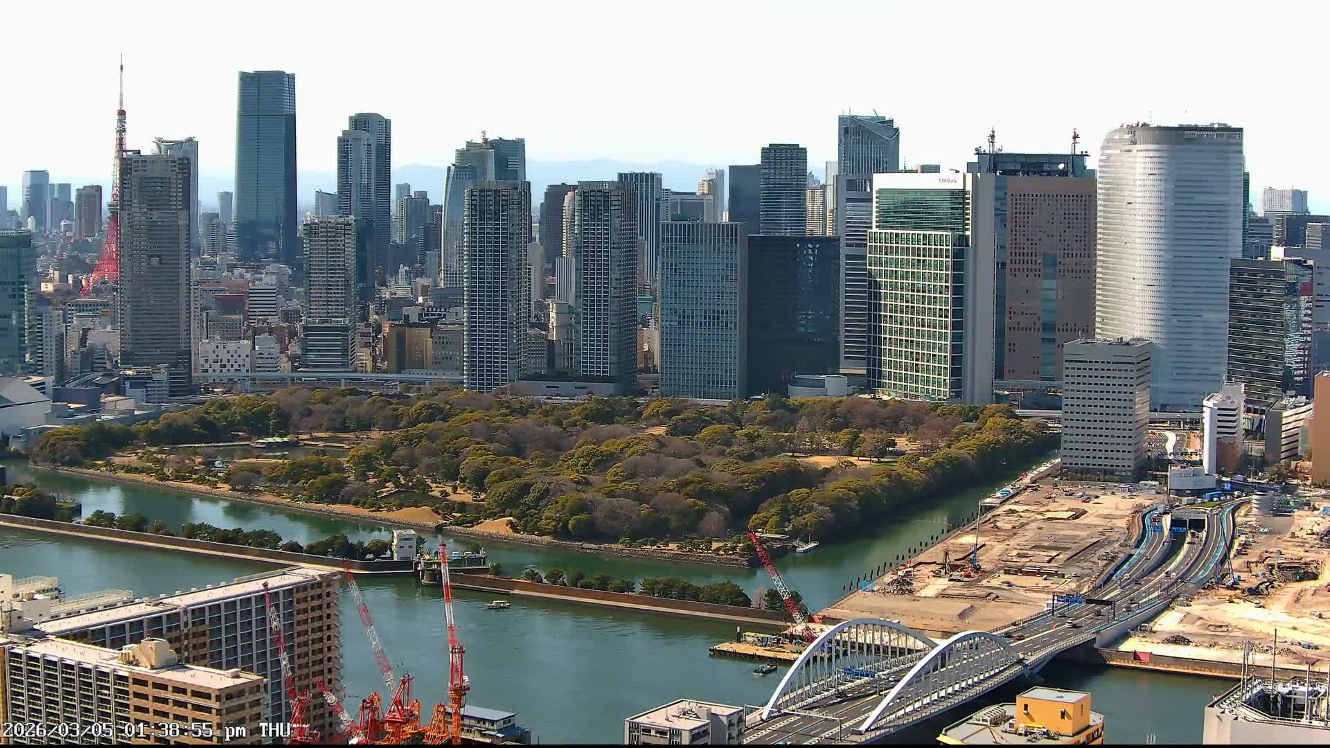 Tokyo, Tokyo Tower / Hama-rikyu Gardens & Minato Skyline View from Kachidoki ( 東京、東京タワー/浜離宮恩賜庭園と勝どきからの港スカイラインの眺め ) Live Cam- 5 Chome, Kachidoki, Chuo ku, Tokyo, Kantō, Honshu, Japan