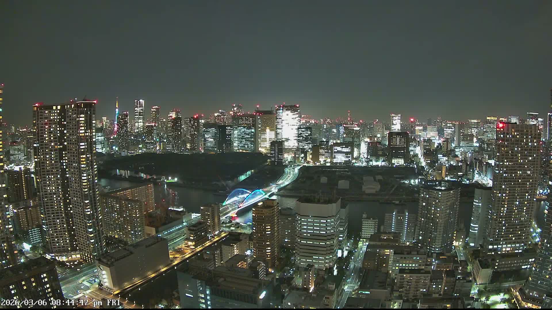 Tokyo, Tokyo Tower / Hama-rikyu Gardens & Minato Skyline View from Kachidoki ( 東京、東京タワー/浜離宮恩賜庭園と勝どきからの港スカイラインの眺め ) Live Cam- 5 Chome, Kachidoki, Chuo ku, Tokyo, Kantō, Honshu, Japan