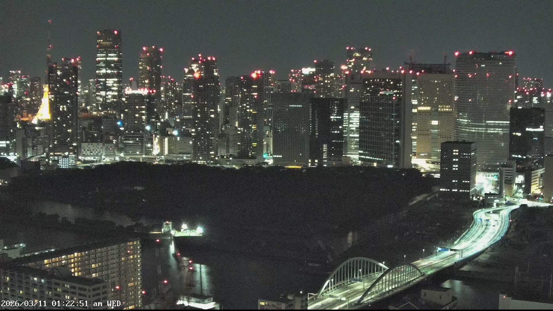 Tokyo, Tokyo Tower / Hama-rikyu Gardens & Minato Skyline View from Kachidoki ( 東京、東京タワー/浜離宮恩賜庭園と勝どきからの港スカイラインの眺め ) Live Cam- 5 Chome, Kachidoki, Chuo ku, Tokyo, Kantō, Honshu, Japan