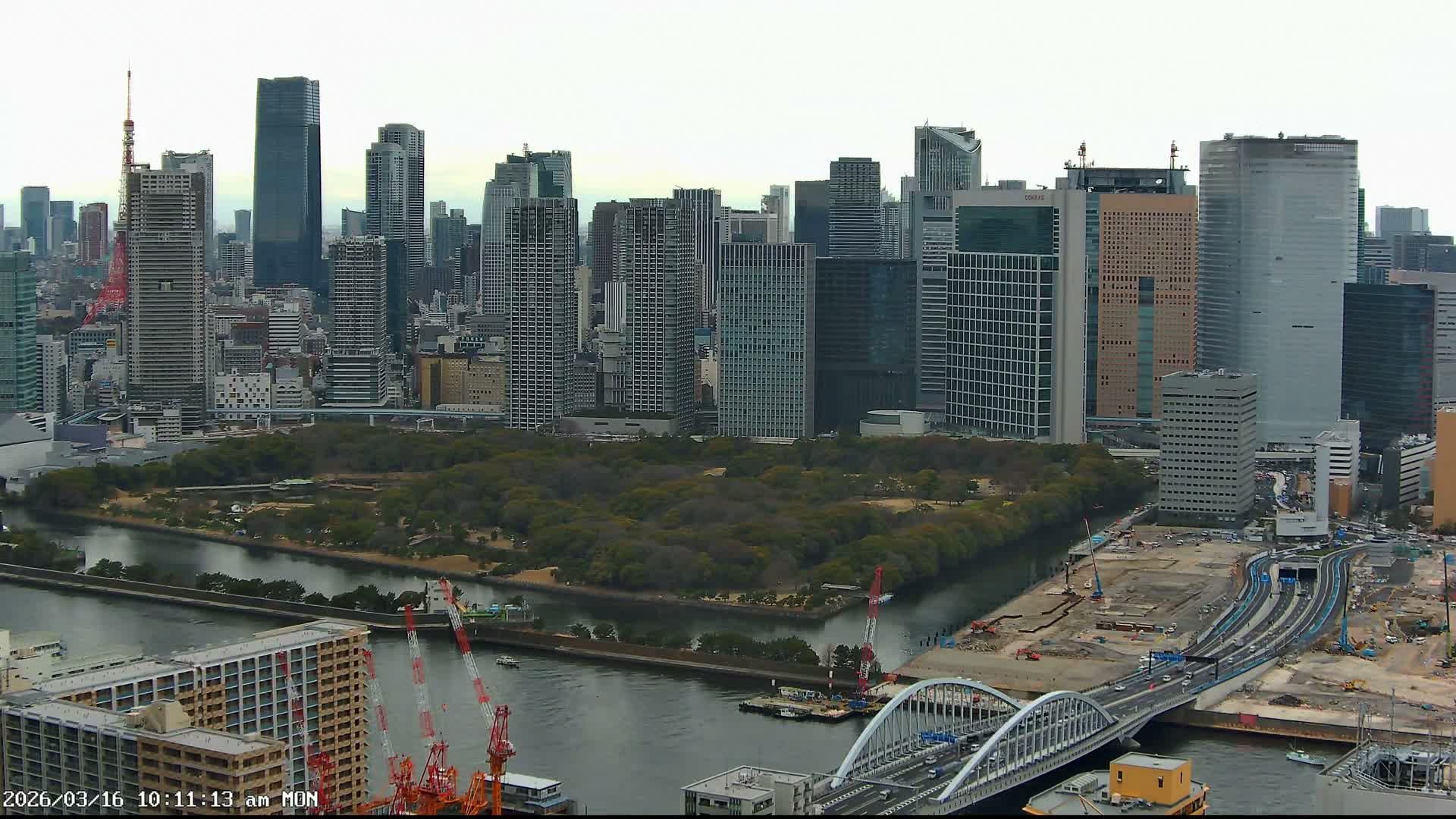 Tokyo, Tokyo Tower / Hama-rikyu Gardens & Minato Skyline View from Kachidoki ( 東京、東京タワー/浜離宮恩賜庭園と勝どきからの港スカイラインの眺め ) Live Cam- 5 Chome, Kachidoki, Chuo ku, Tokyo, Kantō, Honshu, Japan