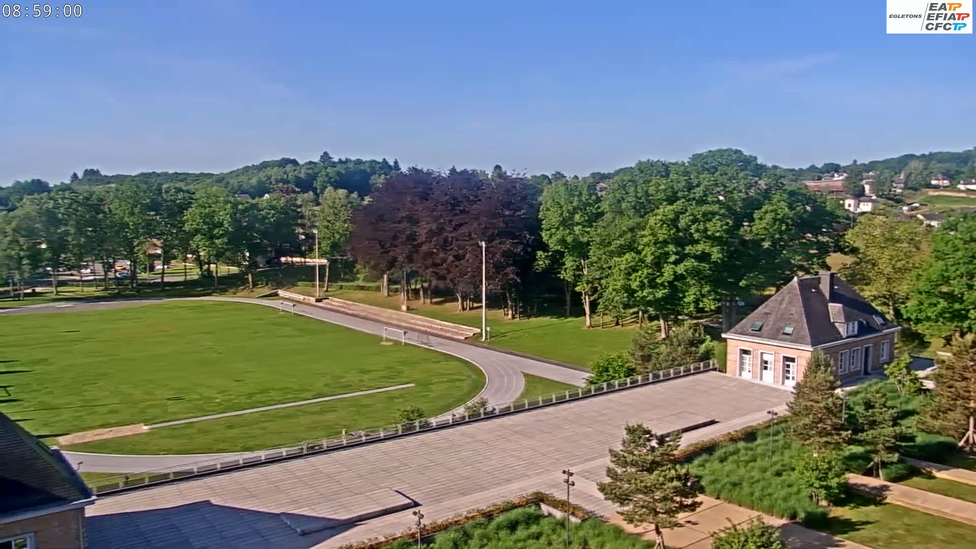 Egletons Village, Boulevard l'Eatp Live Cam - Ussel, Correze, Nouvelle-Aquitaine, France
