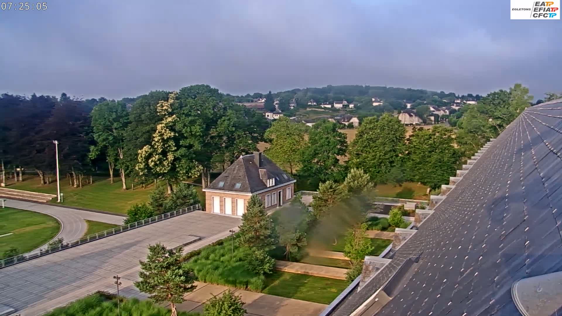 Egletons Village, Boulevard l'Eatp Live Cam - Ussel, Correze, Nouvelle-Aquitaine, France