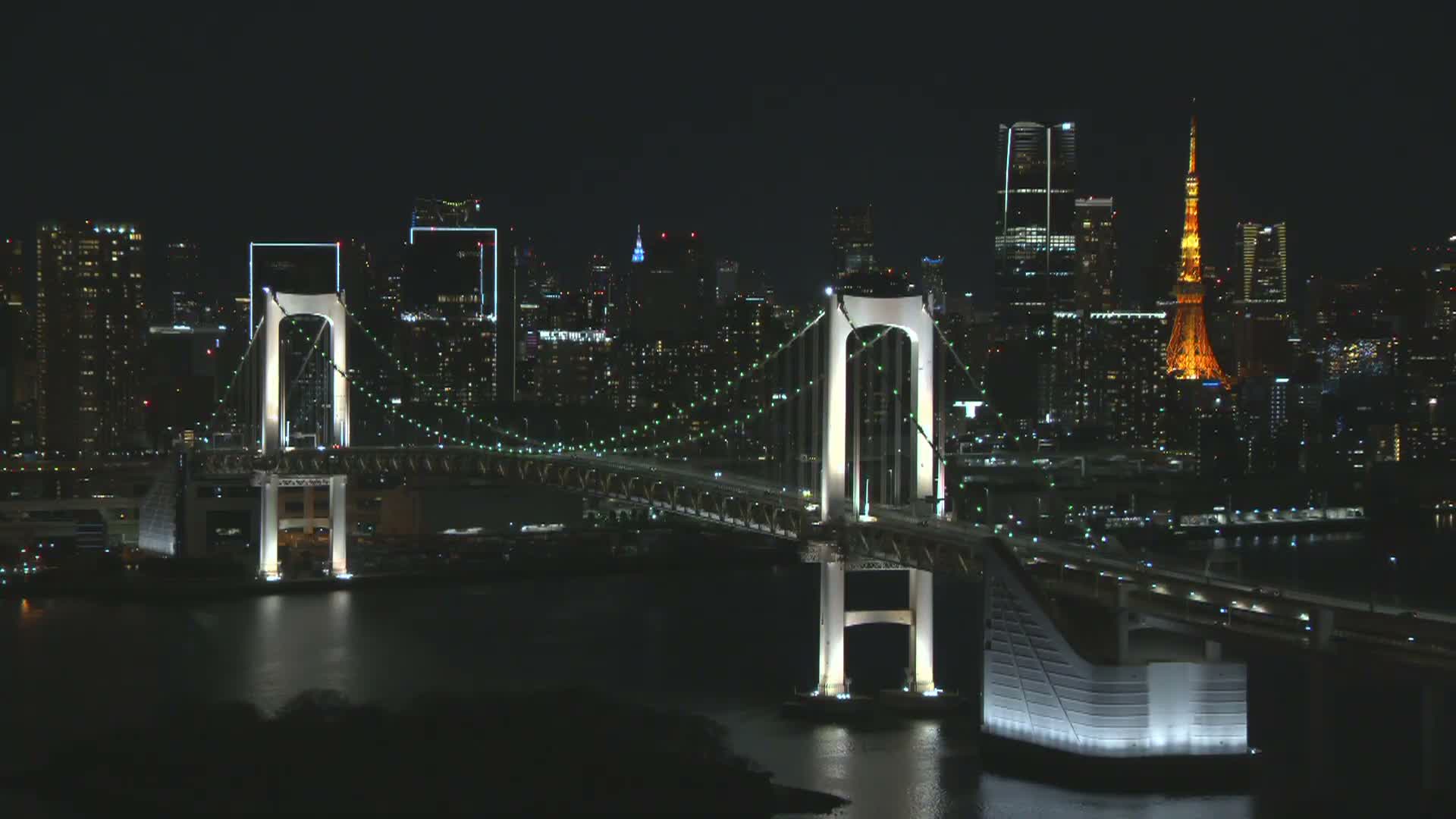Tokyo PTZ Skyline , Tokyo Bay & Rainbow Bridge Daiba Entrance ( 東京PTZスカイライン、東京湾＆レインボーブリッジ台場入口 )  Live Cam - 2 Chome, Daiba, Odaiba, Minato-ku, Tokyo, Kantō, Honshu, Japan