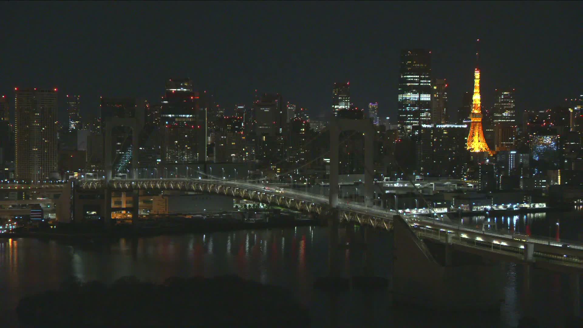 Tokyo PTZ Skyline , Tokyo Bay & Rainbow Bridge Daiba Entrance ( 東京PTZスカイライン、東京湾＆レインボーブリッジ台場入口 )  Live Cam - 2 Chome, Daiba, Odaiba, Minato-ku, Tokyo, Kantō, Honshu, Japan
