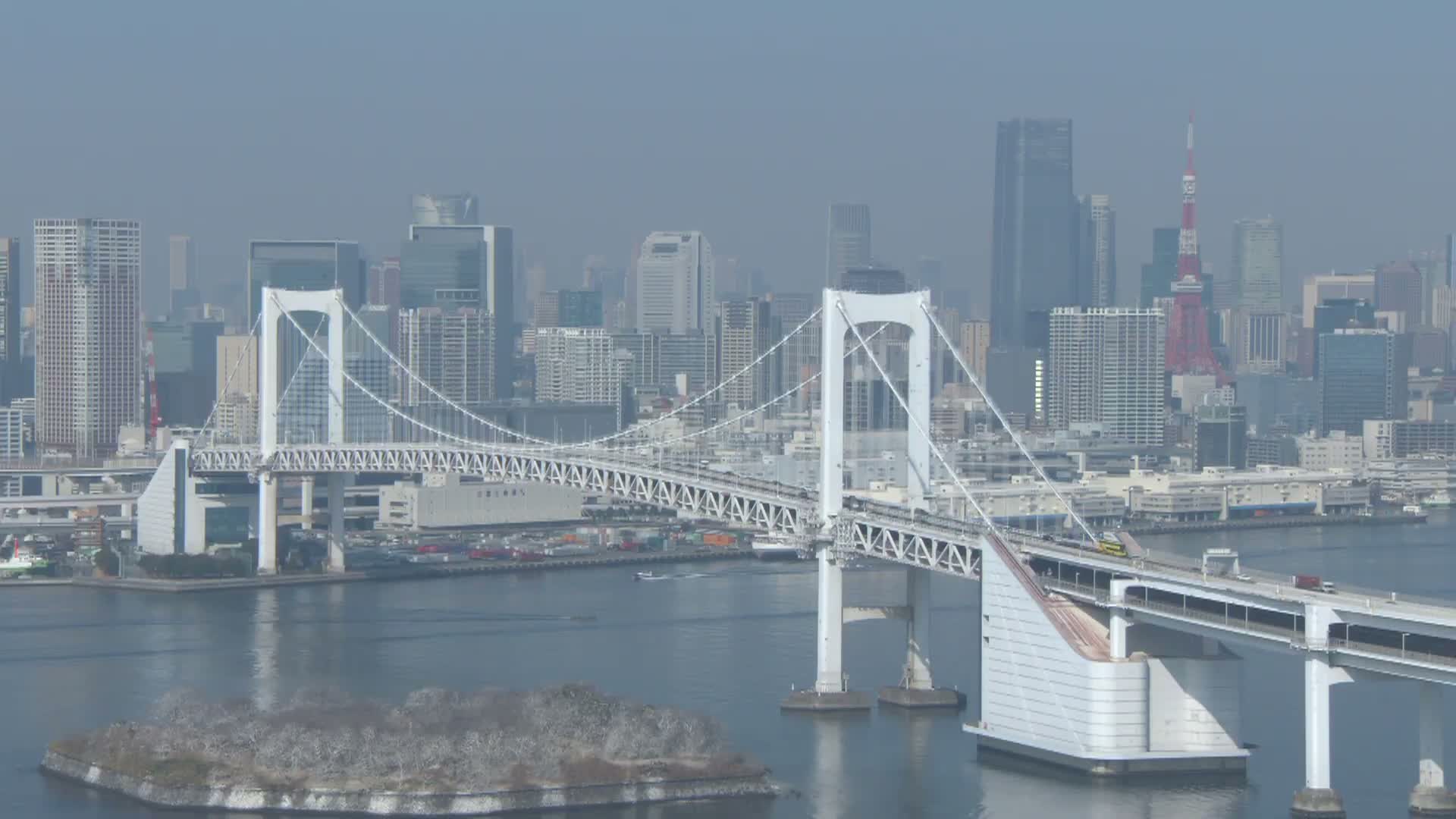Tokyo PTZ Skyline , Tokyo Bay & Rainbow Bridge Daiba Entrance ( 東京PTZスカイライン、東京湾＆レインボーブリッジ台場入口 )  Live Cam - 2 Chome, Daiba, Odaiba, Minato-ku, Tokyo, Kantō, Honshu, Japan