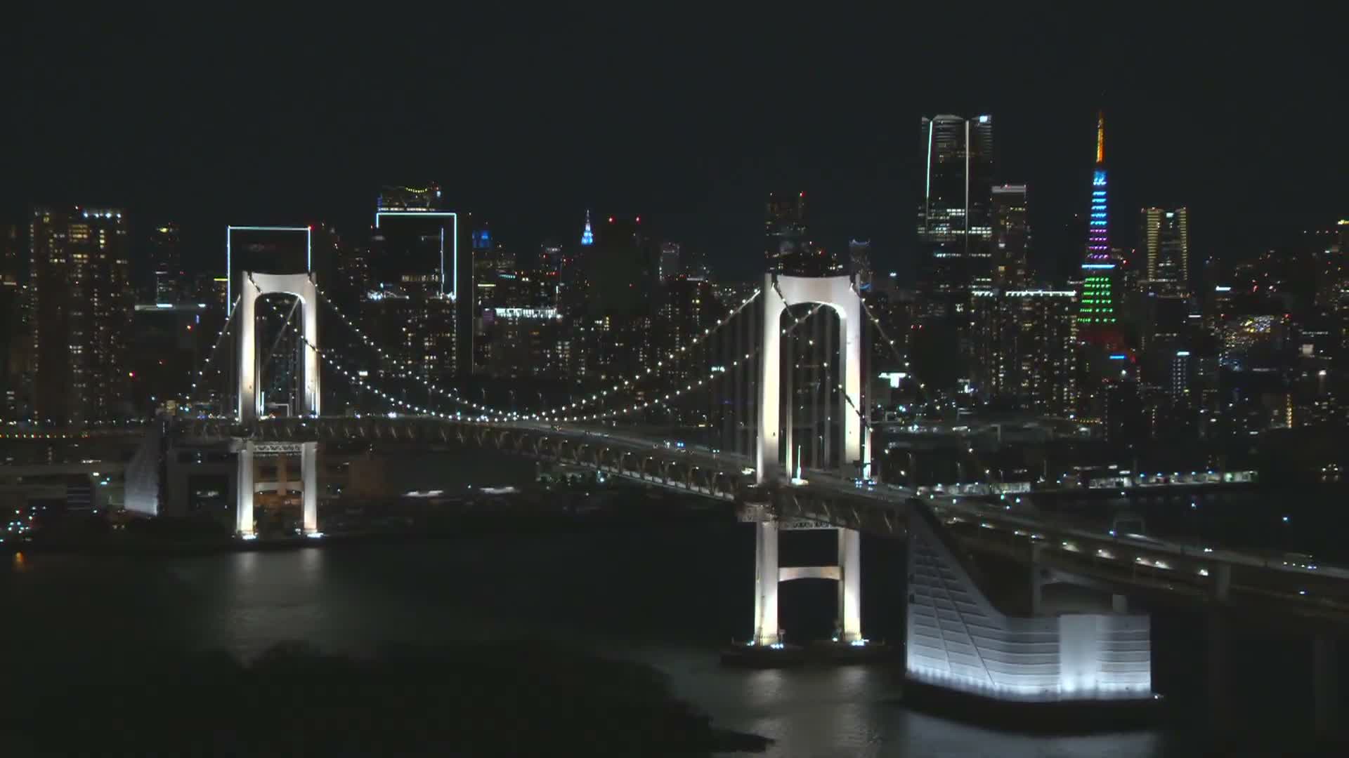 Tokyo PTZ Skyline , Tokyo Bay & Rainbow Bridge Daiba Entrance ( 東京PTZスカイライン、東京湾＆レインボーブリッジ台場入口 )  Live Cam - 2 Chome, Daiba, Odaiba, Minato-ku, Tokyo, Kantō, Honshu, Japan