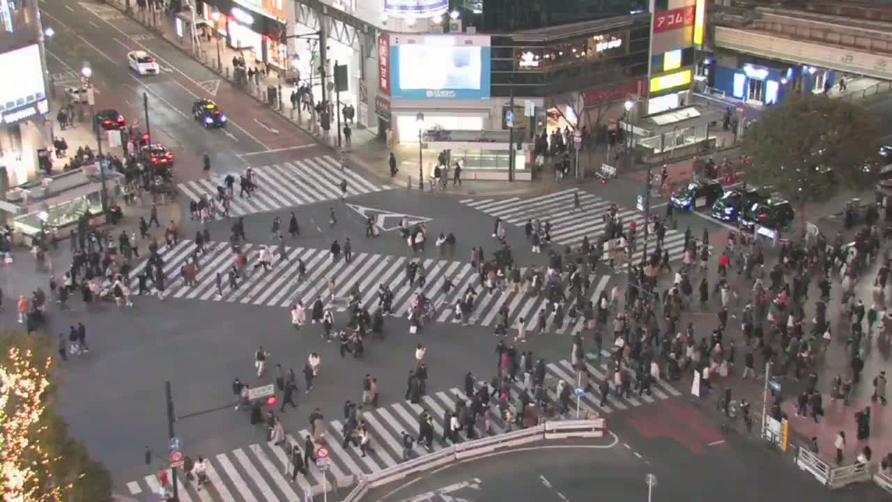 Tokyo, Shibuya Scramble Crossing Live Cam ( 東京、渋谷スクランブル交差点 )  Live Cam - Dogenzaka, Shibuya-ku, Tokyo, Kantō, Honshu, Japan
