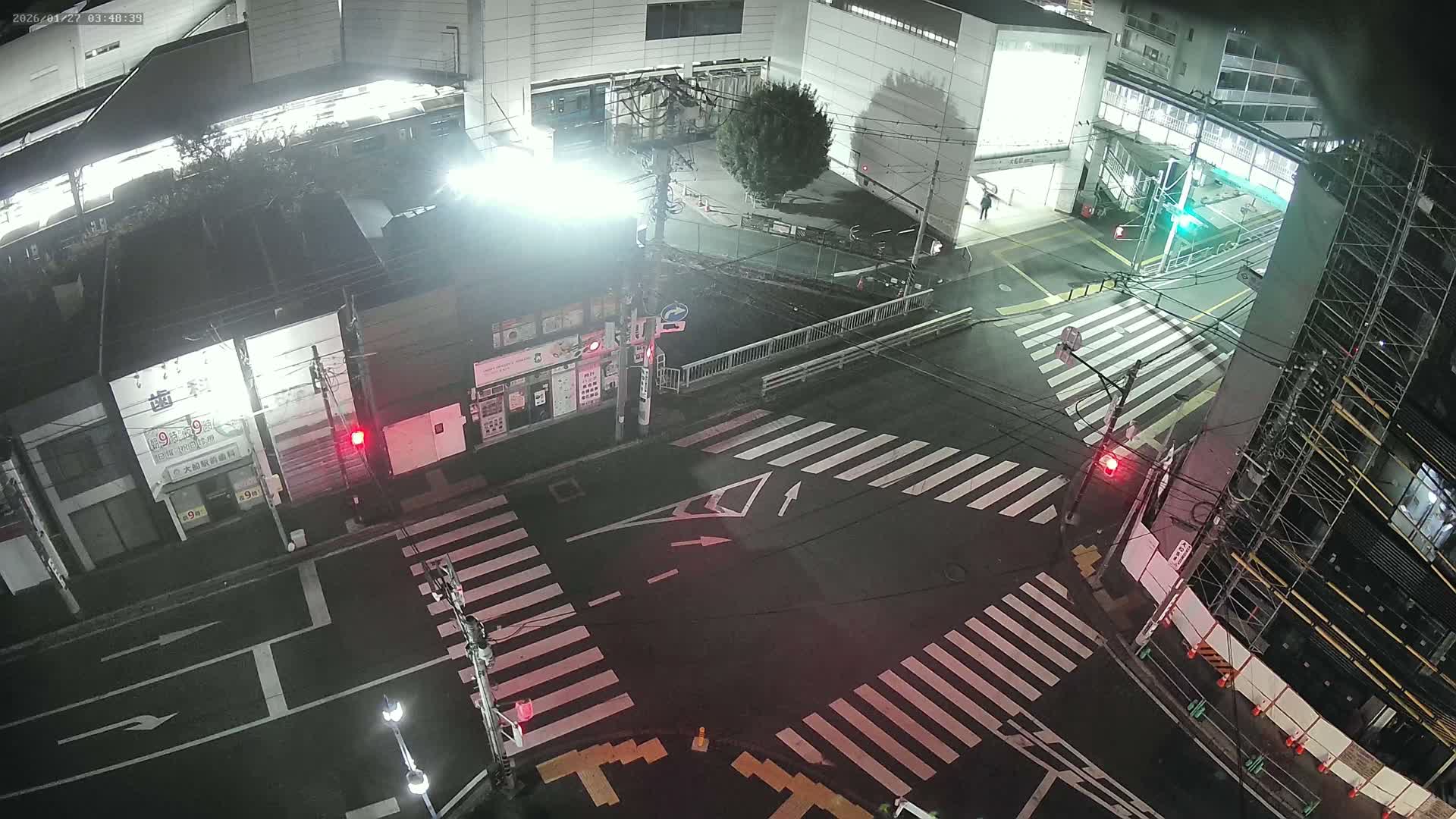 Kanagawa, Kamakura, Ofuna JR Train Station & Shochiku Street / Kanagawa Prefectural Rte 203 Junction ( 神奈川・鎌倉・大船 JR駅＆松竹通り／神奈川県道203ジャンクション )  Live Cam - 1 Chome, Ofuna, Kamakura, Kanagawa, Kanto, Honshu, Japan