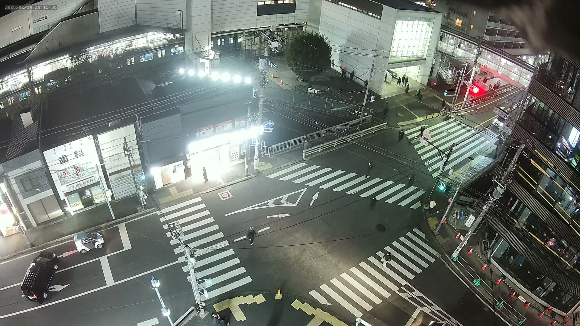 Kanagawa, Kamakura, Ofuna JR Train Station & Shochiku Street / Kanagawa Prefectural Rte 203 Junction ( 神奈川・鎌倉・大船 JR駅＆松竹通り／神奈川県道203ジャンクション )  Live Cam - 1 Chome, Ofuna, Kamakura, Kanagawa, Kanto, Honshu, Japan