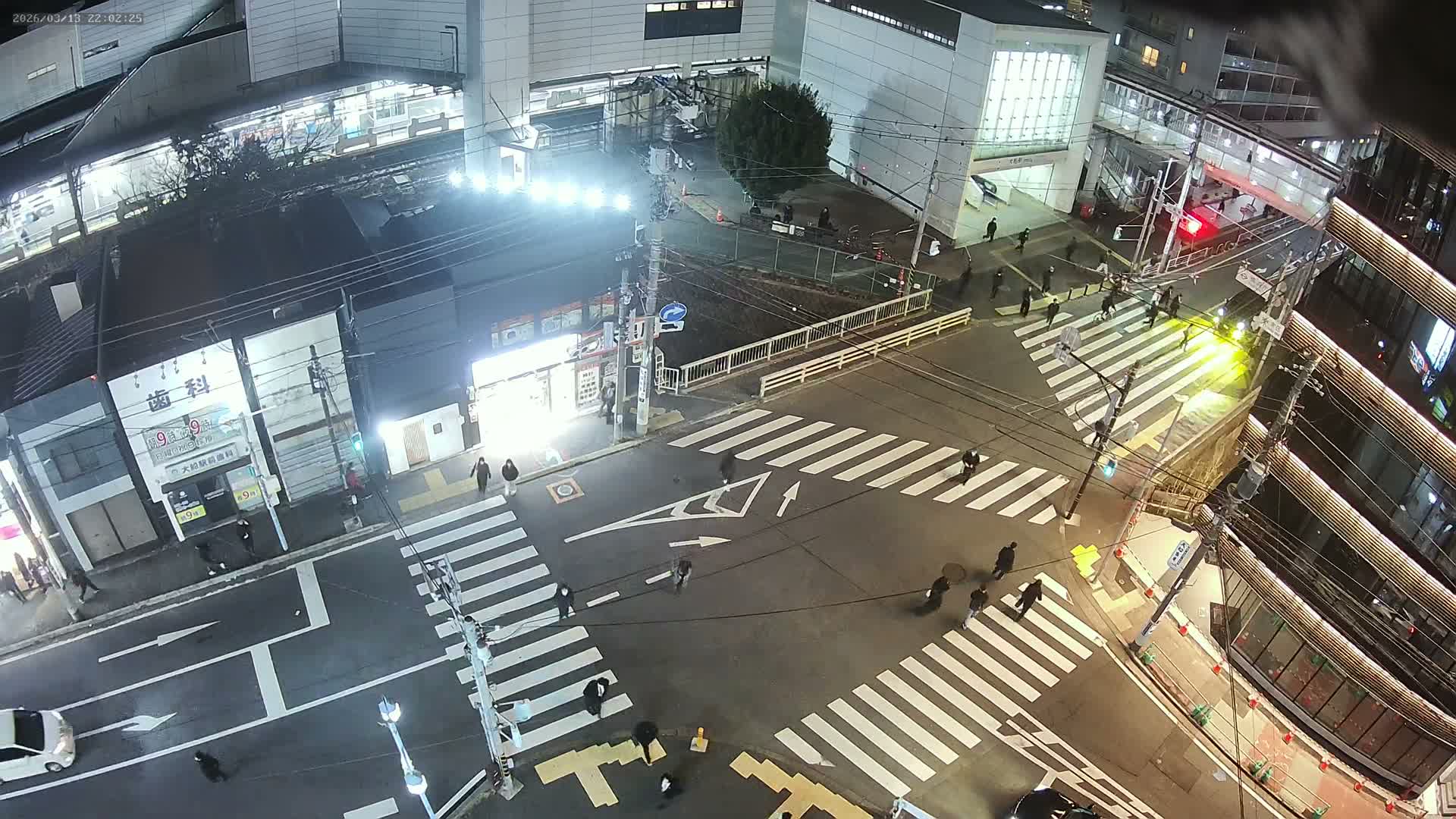 Kanagawa, Kamakura, Ofuna JR Train Station & Shochiku Street / Kanagawa Prefectural Rte 203 Junction ( 神奈川・鎌倉・大船 JR駅＆松竹通り／神奈川県道203ジャンクション )  Live Cam - 1 Chome, Ofuna, Kamakura, Kanagawa, Kanto, Honshu, Japan