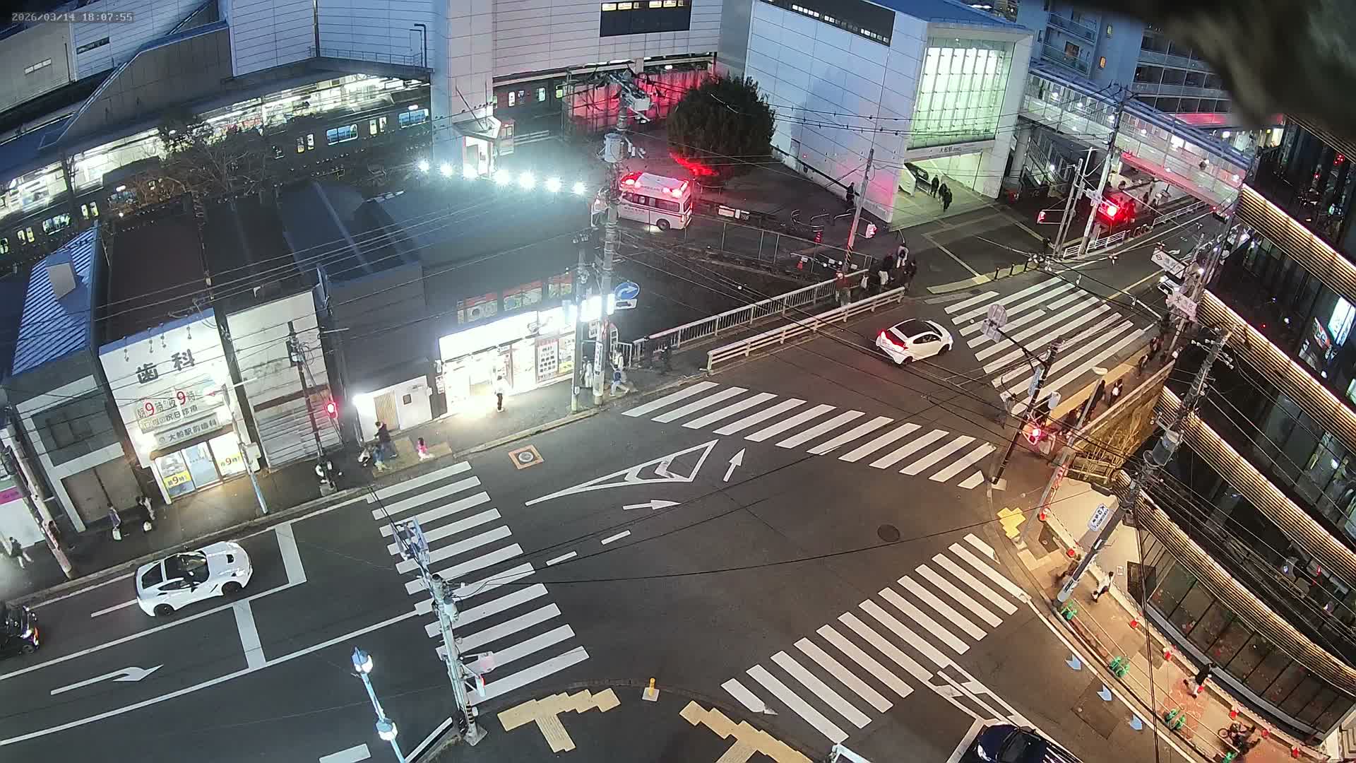 Kanagawa, Kamakura, Ofuna JR Train Station & Shochiku Street / Kanagawa Prefectural Rte 203 Junction ( 神奈川・鎌倉・大船 JR駅＆松竹通り／神奈川県道203ジャンクション )  Live Cam - 1 Chome, Ofuna, Kamakura, Kanagawa, Kanto, Honshu, Japan
