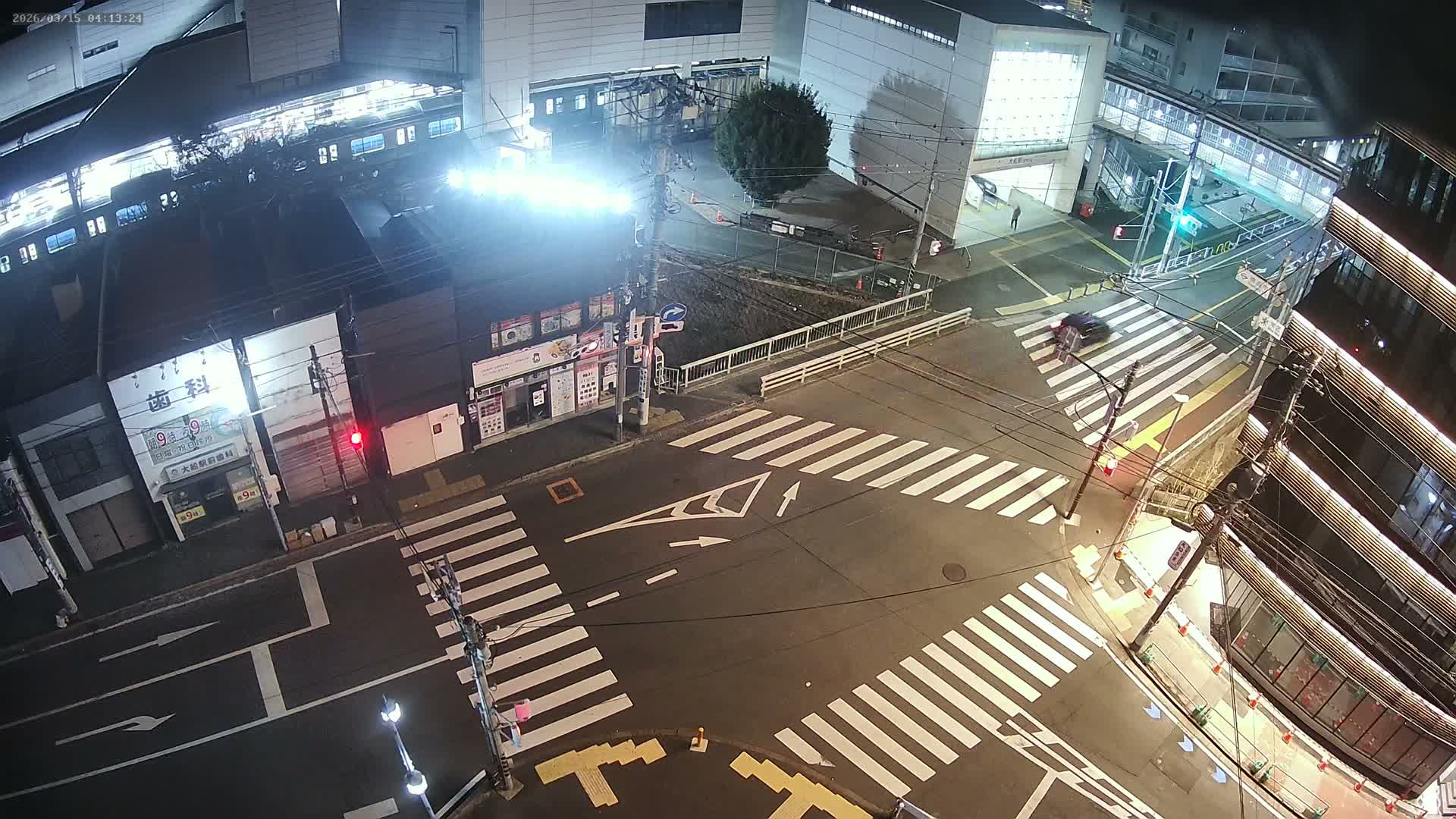 Kanagawa, Kamakura, Ofuna JR Train Station & Shochiku Street / Kanagawa Prefectural Rte 203 Junction ( 神奈川・鎌倉・大船 JR駅＆松竹通り／神奈川県道203ジャンクション )  Live Cam - 1 Chome, Ofuna, Kamakura, Kanagawa, Kanto, Honshu, Japan