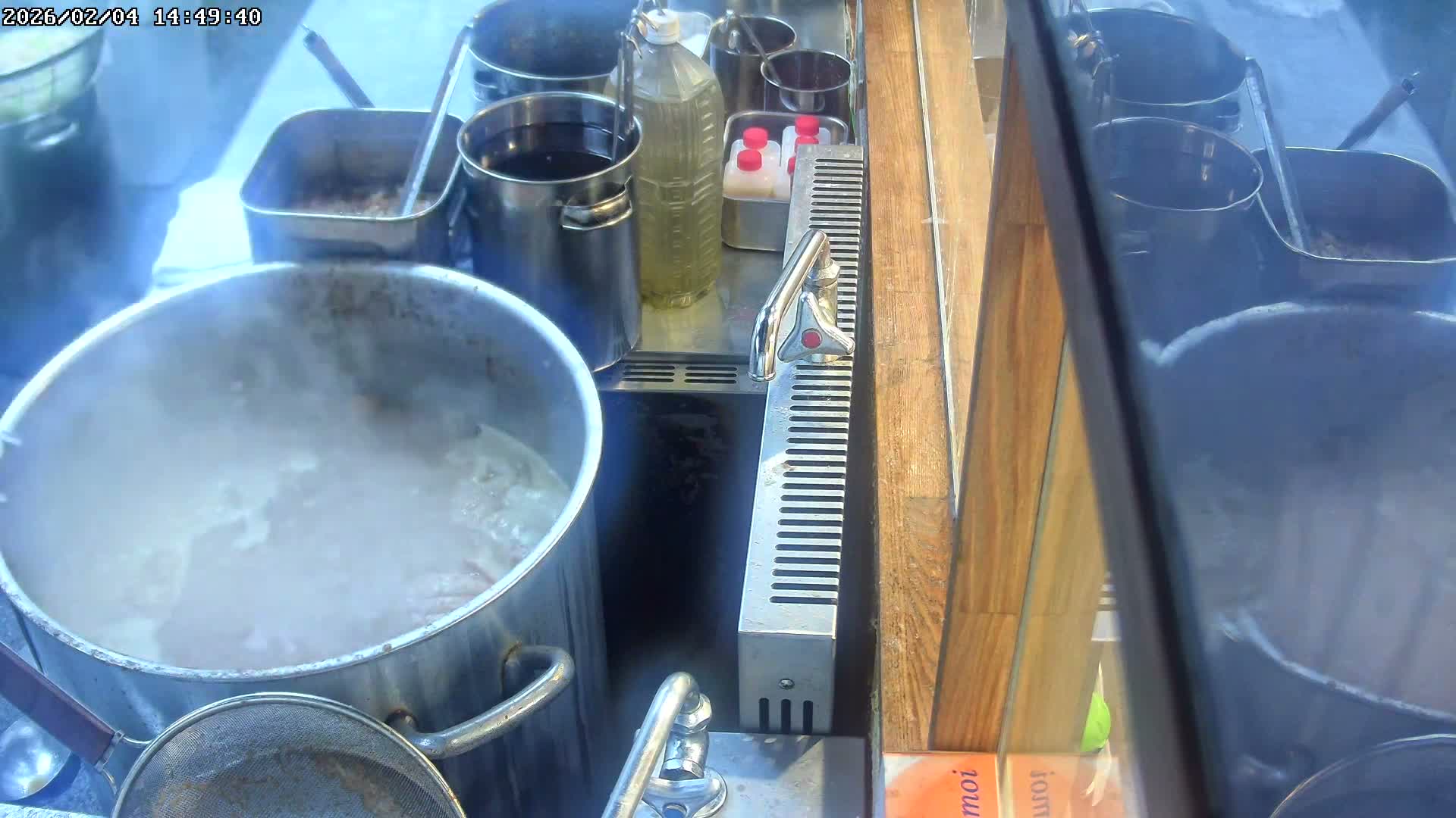 Saitama, Kawaguchi, Ramen Hyakuninriki Japanese Ramen Kitchen ( 埼玉・川口・ラーメン百人力 日本のラーメンキッチン ) Live Cam - 3 Chome, Namiki, Kawaguchi, Saitama, Kantō, Honshu, Japan