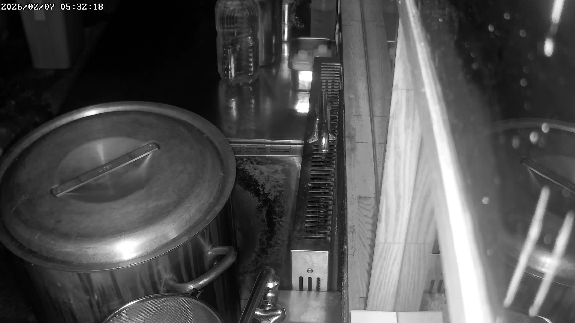 Saitama, Kawaguchi, Ramen Hyakuninriki Japanese Ramen Kitchen ( 埼玉・川口・ラーメン百人力 日本のラーメンキッチン ) Live Cam - 3 Chome, Namiki, Kawaguchi, Saitama, Kantō, Honshu, Japan