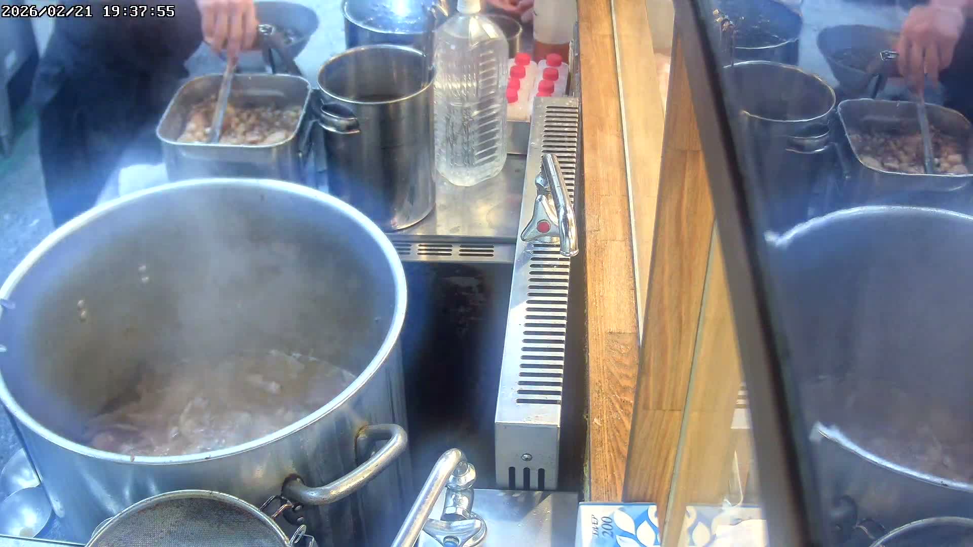 Saitama, Kawaguchi, Ramen Hyakuninriki Japanese Ramen Kitchen ( 埼玉・川口・ラーメン百人力 日本のラーメンキッチン ) Live Cam - 3 Chome, Namiki, Kawaguchi, Saitama, Kantō, Honshu, Japan