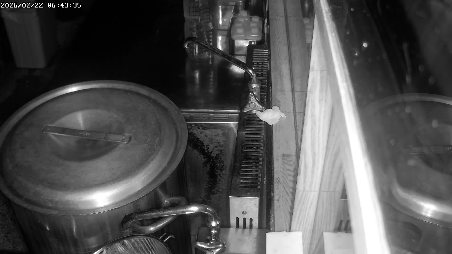 Saitama, Kawaguchi, Ramen Hyakuninriki Japanese Ramen Kitchen ( 埼玉・川口・ラーメン百人力 日本のラーメンキッチン ) Live Cam - 3 Chome, Namiki, Kawaguchi, Saitama, Kantō, Honshu, Japan
