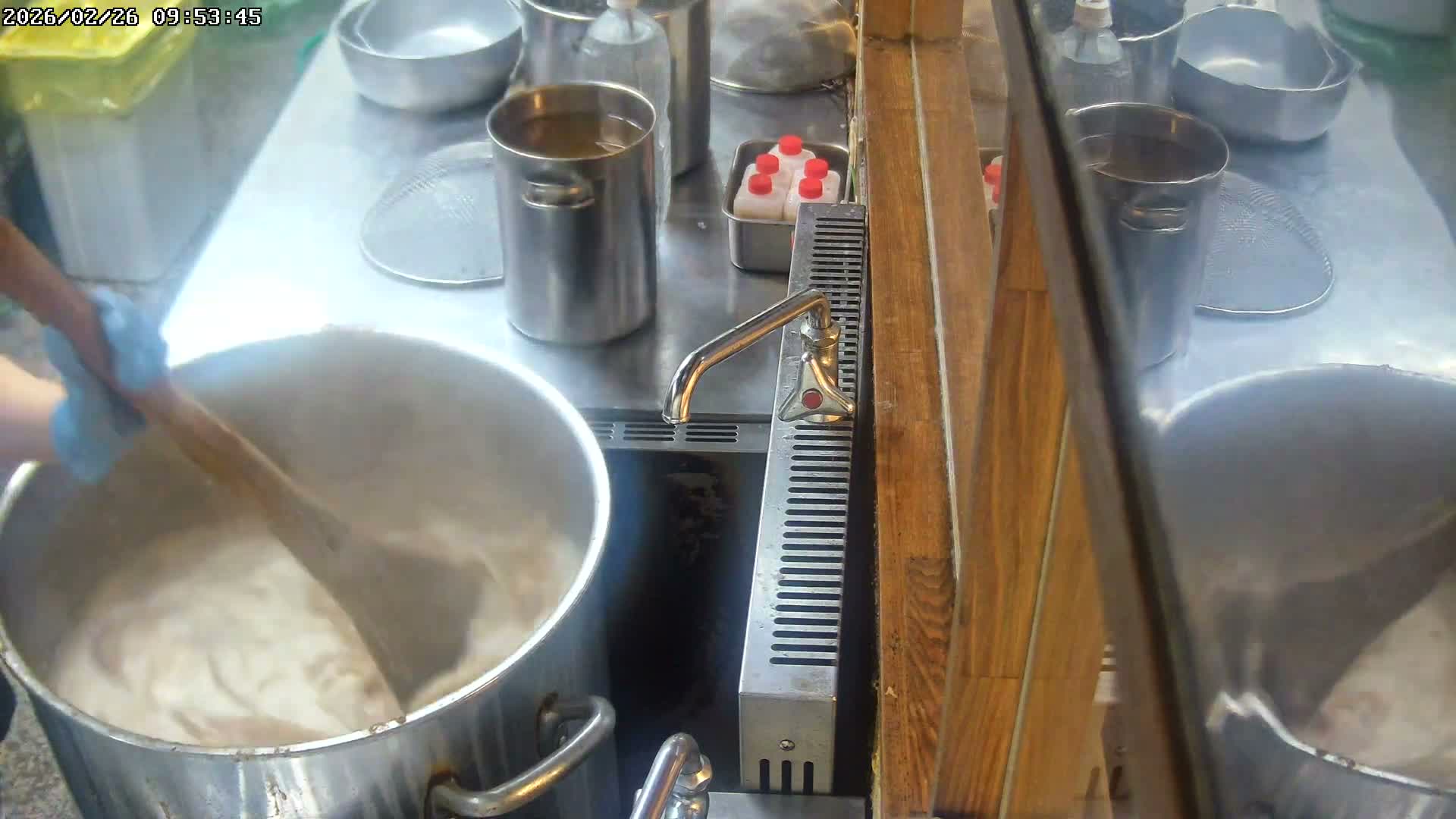 Saitama, Kawaguchi, Ramen Hyakuninriki Japanese Ramen Kitchen ( 埼玉・川口・ラーメン百人力 日本のラーメンキッチン ) Live Cam - 3 Chome, Namiki, Kawaguchi, Saitama, Kantō, Honshu, Japan