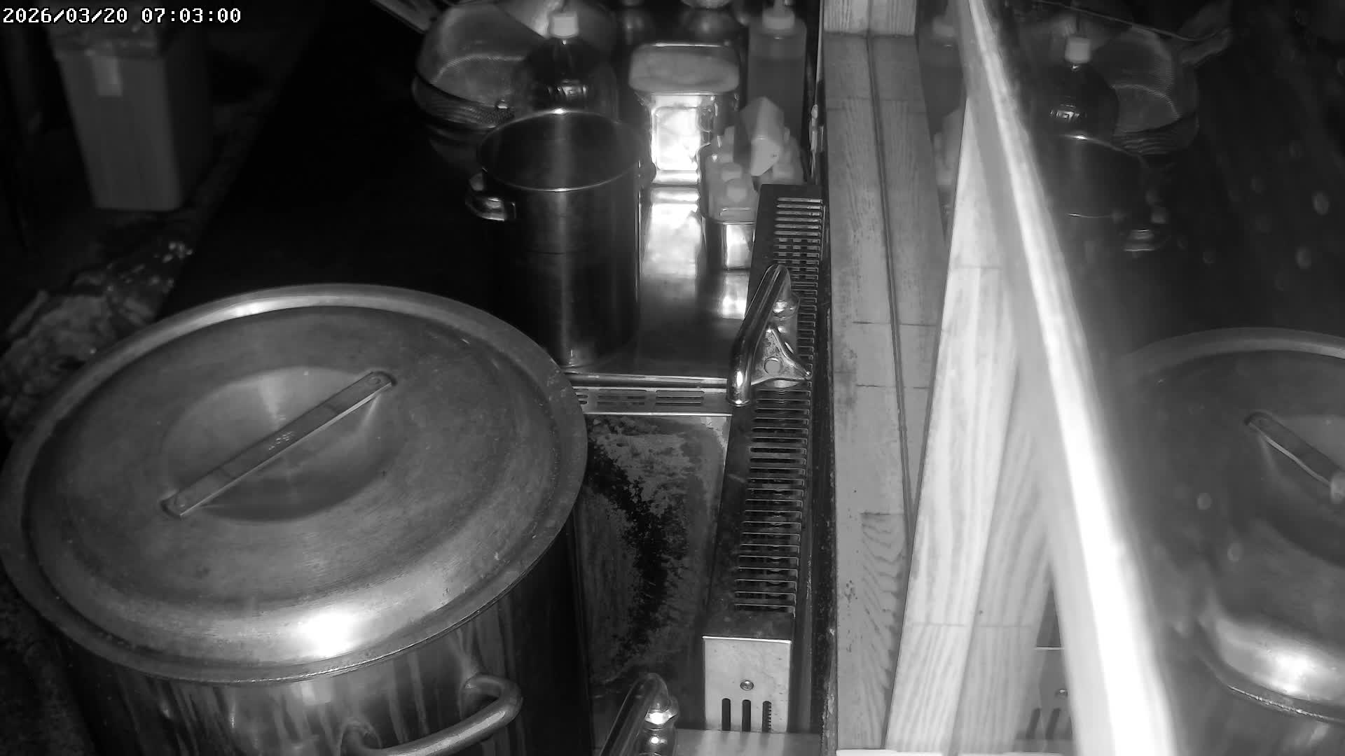 Saitama, Kawaguchi, Ramen Hyakuninriki Japanese Ramen Kitchen ( 埼玉・川口・ラーメン百人力 日本のラーメンキッチン ) Live Cam - 3 Chome, Namiki, Kawaguchi, Saitama, Kantō, Honshu, Japan