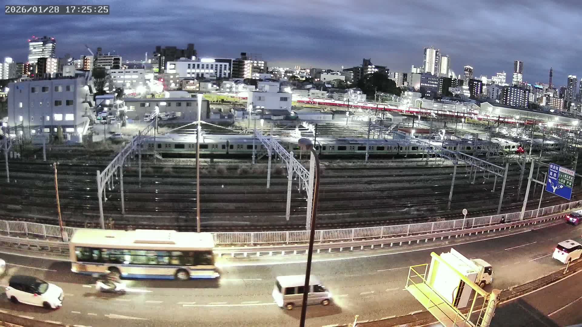 Kanagawa, Yokohama Higashi-Kanagawa Train Vehicle Center & Yokohama Downtown View ( 神奈川・横浜 東神奈川車両センター＆横浜ダウンタウンビュ ) Live Cam -  Tatemachi, Kanagawa-ku, Yokohama, Kanagawa, Kanto, Honshu, Japan