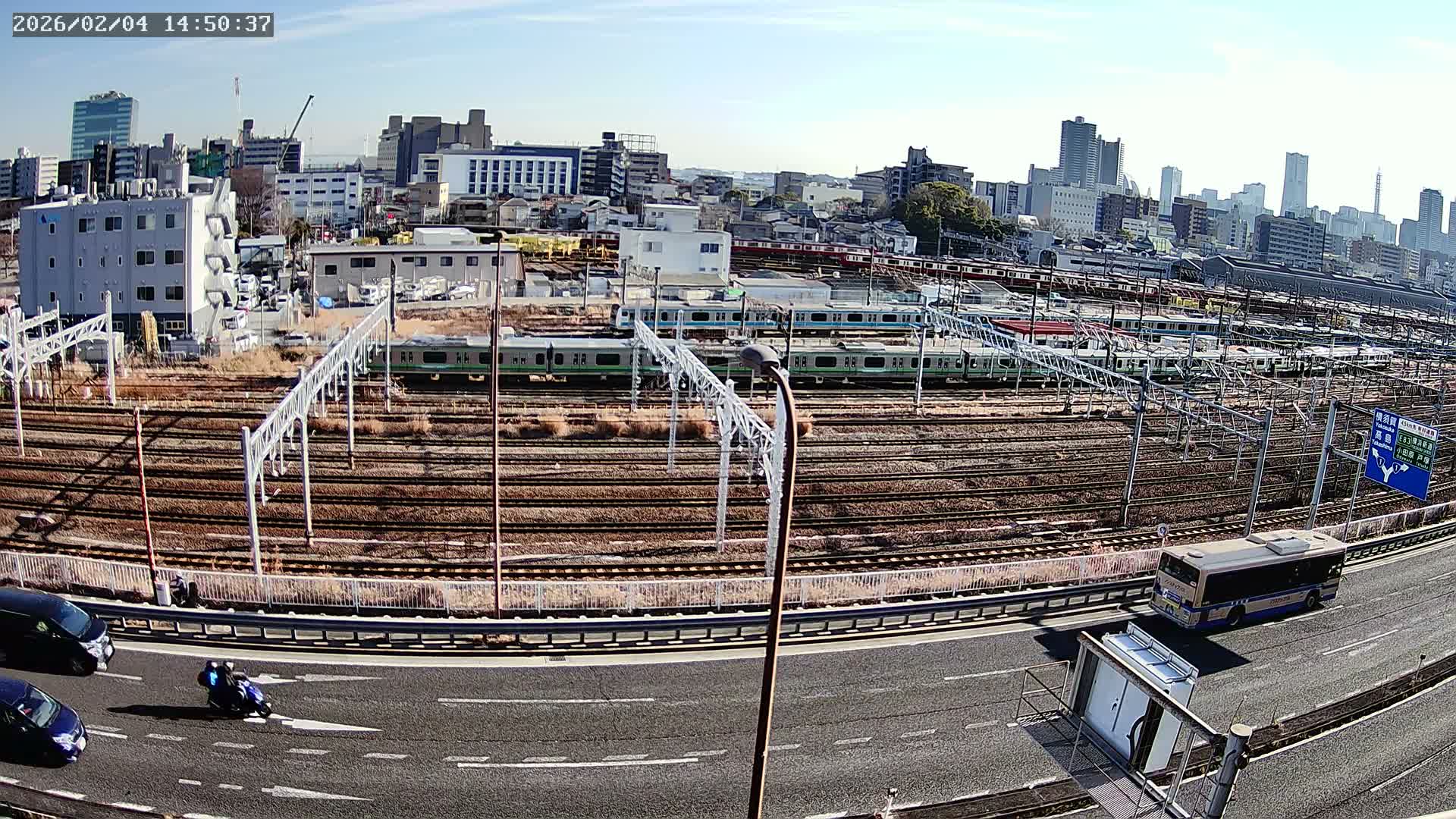 Kanagawa, Yokohama Higashi-Kanagawa Train Vehicle Center & Yokohama Downtown View ( 神奈川・横浜 東神奈川車両センター＆横浜ダウンタウンビュ ) Live Cam -  Tatemachi, Kanagawa-ku, Yokohama, Kanagawa, Kanto, Honshu, Japan