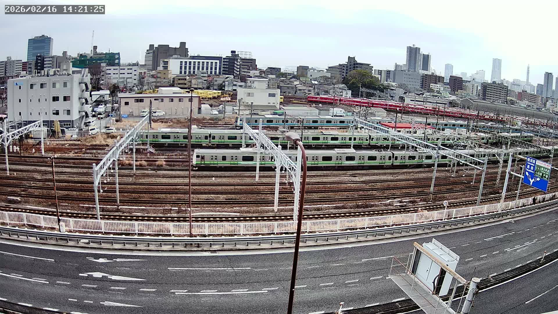 Kanagawa, Yokohama Higashi-Kanagawa Train Vehicle Center & Yokohama Downtown View ( 神奈川・横浜 東神奈川車両センター＆横浜ダウンタウンビュ ) Live Cam -  Tatemachi, Kanagawa-ku, Yokohama, Kanagawa, Kanto, Honshu, Japan