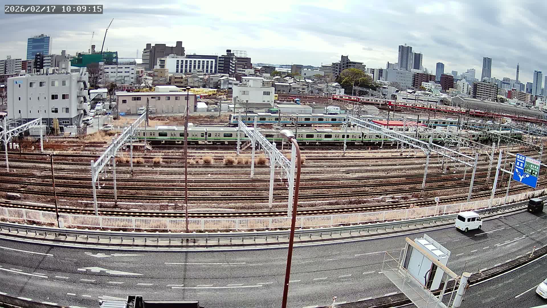 Kanagawa, Yokohama Higashi-Kanagawa Train Vehicle Center & Yokohama Downtown View ( 神奈川・横浜 東神奈川車両センター＆横浜ダウンタウンビュ ) Live Cam -  Tatemachi, Kanagawa-ku, Yokohama, Kanagawa, Kanto, Honshu, Japan