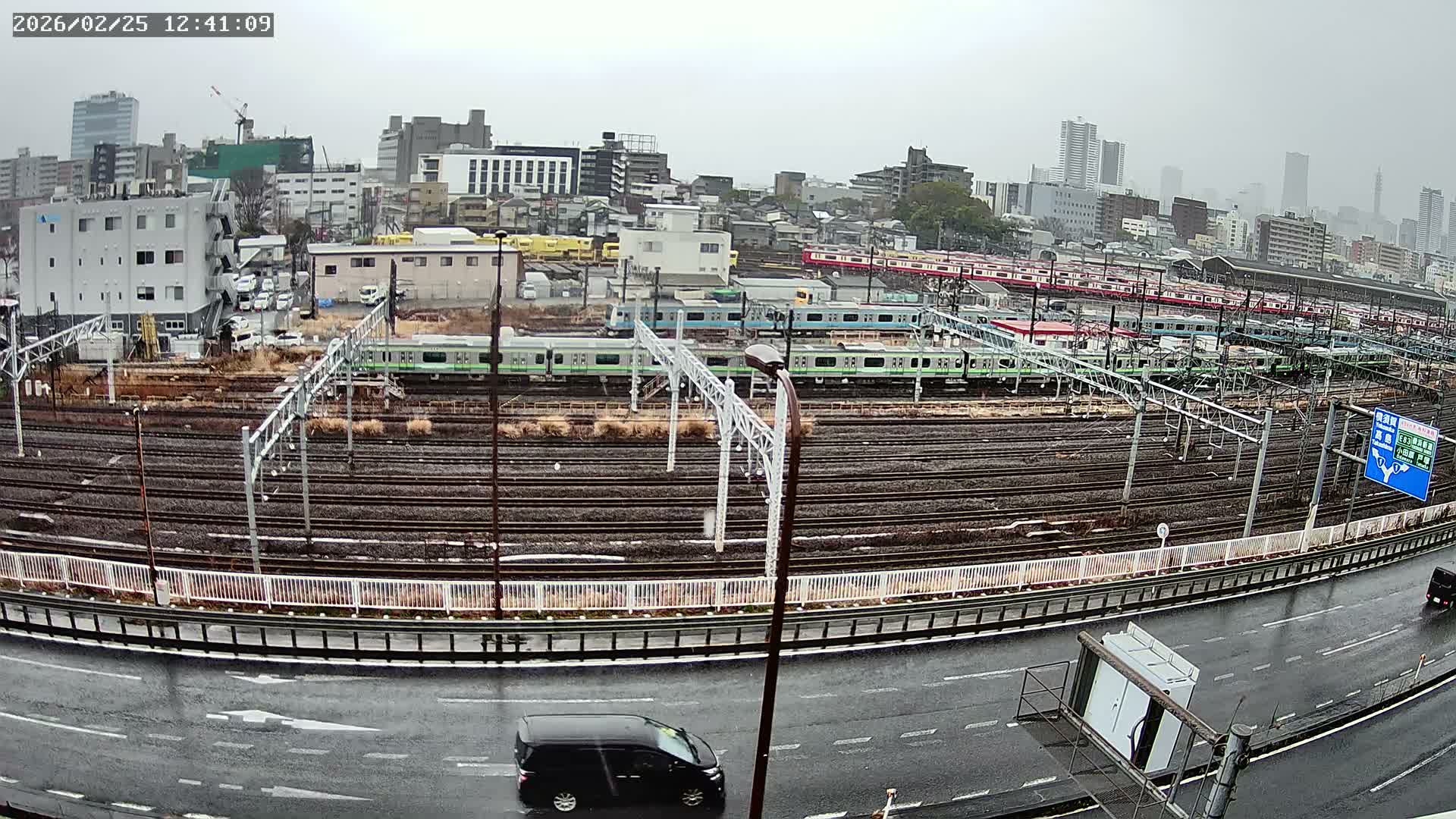 Kanagawa, Yokohama Higashi-Kanagawa Train Vehicle Center & Yokohama Downtown View ( 神奈川・横浜 東神奈川車両センター＆横浜ダウンタウンビュ ) Live Cam -  Tatemachi, Kanagawa-ku, Yokohama, Kanagawa, Kanto, Honshu, Japan