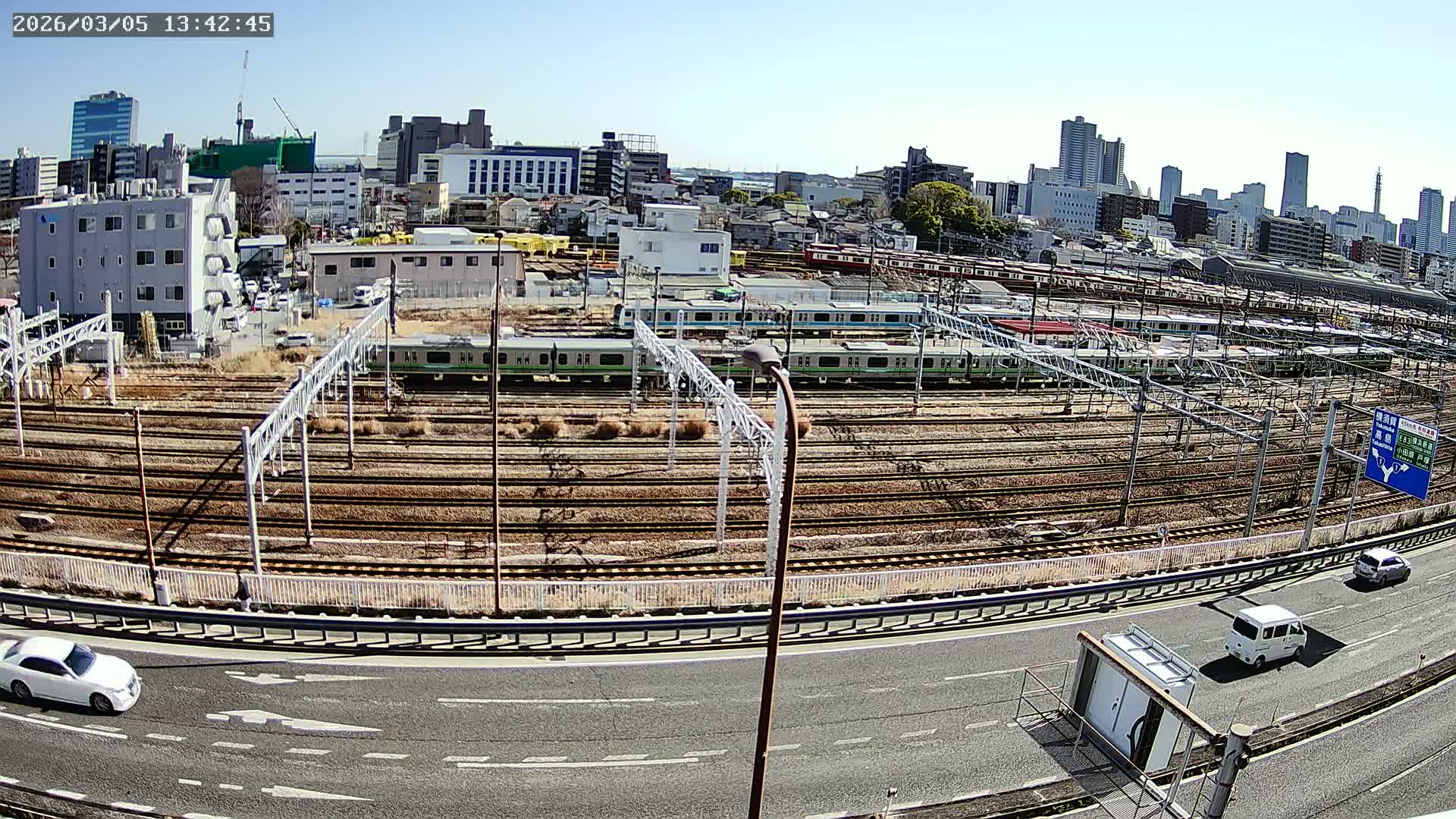 Kanagawa, Yokohama Higashi-Kanagawa Train Vehicle Center & Yokohama Downtown View ( 神奈川・横浜 東神奈川車両センター＆横浜ダウンタウンビュ ) Live Cam -  Tatemachi, Kanagawa-ku, Yokohama, Kanagawa, Kanto, Honshu, Japan
