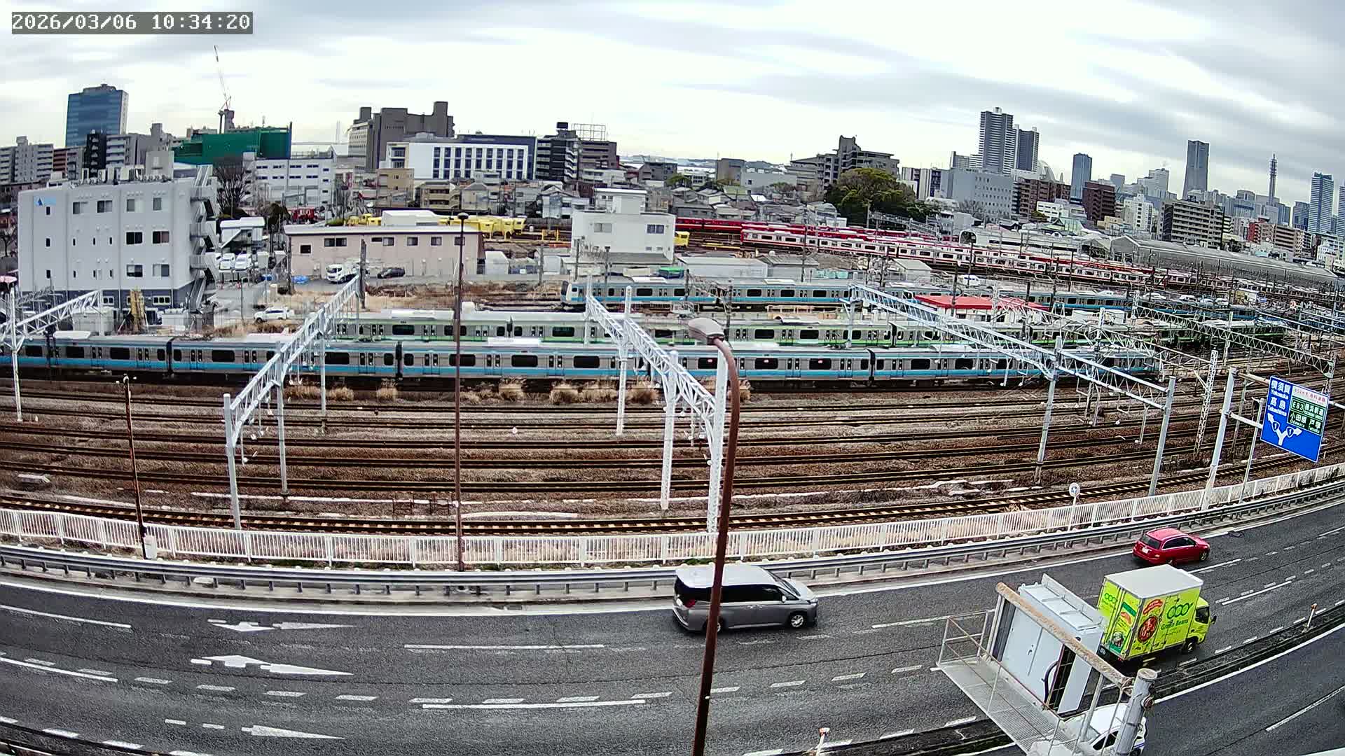 Kanagawa, Yokohama Higashi-Kanagawa Train Vehicle Center & Yokohama Downtown View ( 神奈川・横浜 東神奈川車両センター＆横浜ダウンタウンビュ ) Live Cam -  Tatemachi, Kanagawa-ku, Yokohama, Kanagawa, Kanto, Honshu, Japan