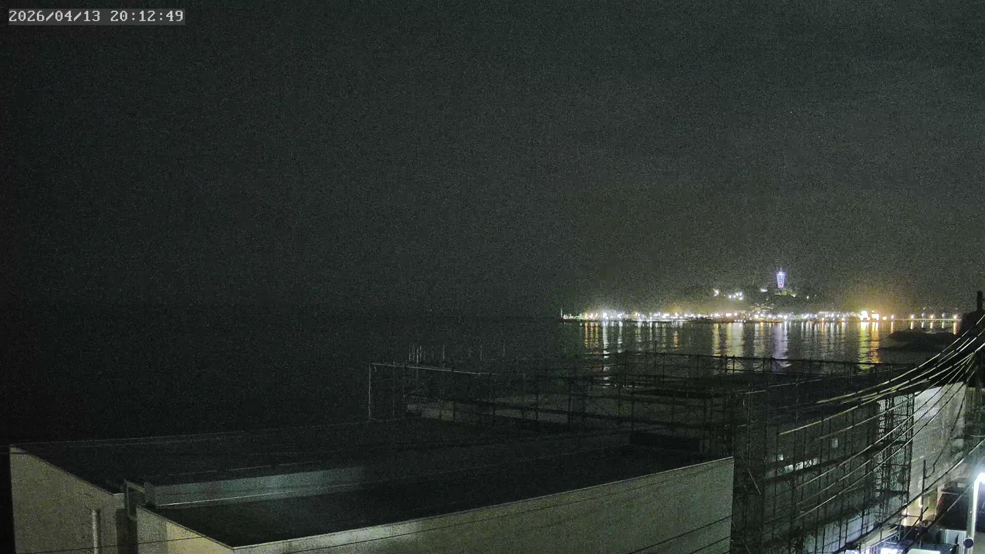 Kanagawa, Kamakura, Enoshima Island View from Koshigoe ( 神奈川・鎌倉・江の島 腰越からの眺め ) Live Cam - 1 Chome, Koshigoe, Kamakura, Kanagawa, Kanto, Honshu, Japan