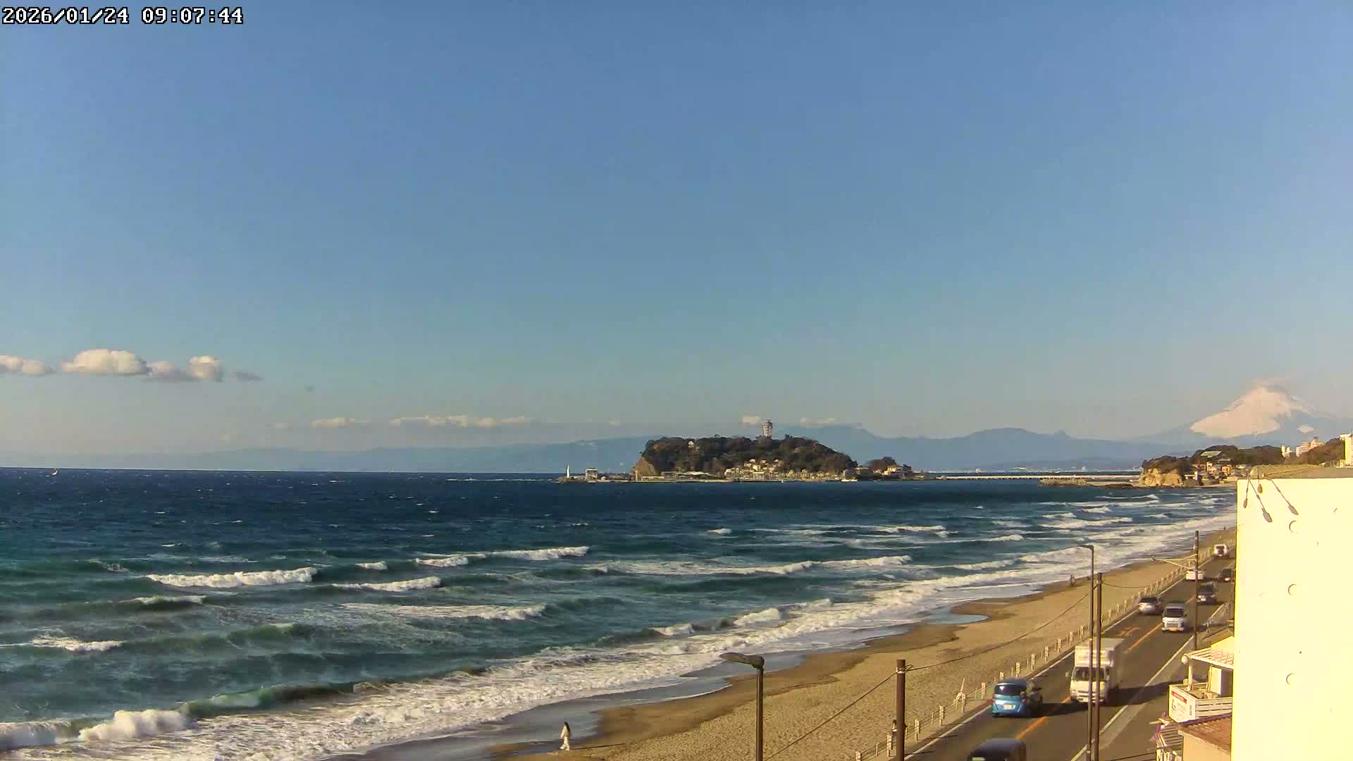 Kanagawa, Kamakura, Shichirigahama Beach & Mount Fuji View ( 神奈川、鎌倉、七里ヶ浜、富士山の眺め ) Live Cam -1 Chome, Shichirigahama, Kamakura, Kanagawa, Kanto, Honshu, Japan 