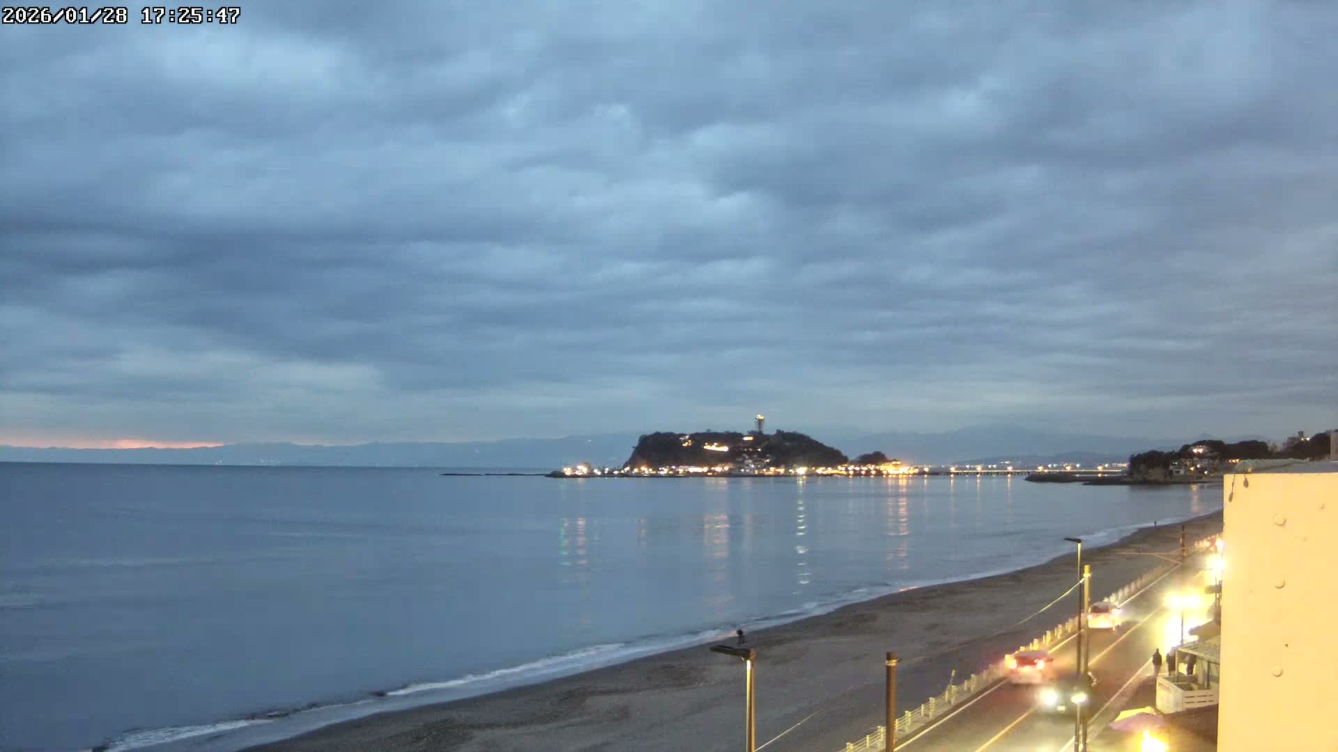 Kanagawa, Kamakura, Shichirigahama Beach & Mount Fuji View ( 神奈川、鎌倉、七里ヶ浜、富士山の眺め ) Live Cam -1 Chome, Shichirigahama, Kamakura, Kanagawa, Kanto, Honshu, Japan 