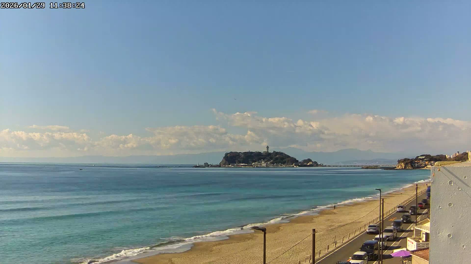 Kanagawa, Kamakura, Shichirigahama Beach & Mount Fuji View ( 神奈川、鎌倉、七里ヶ浜、富士山の眺め ) Live Cam -1 Chome, Shichirigahama, Kamakura, Kanagawa, Kanto, Honshu, Japan 